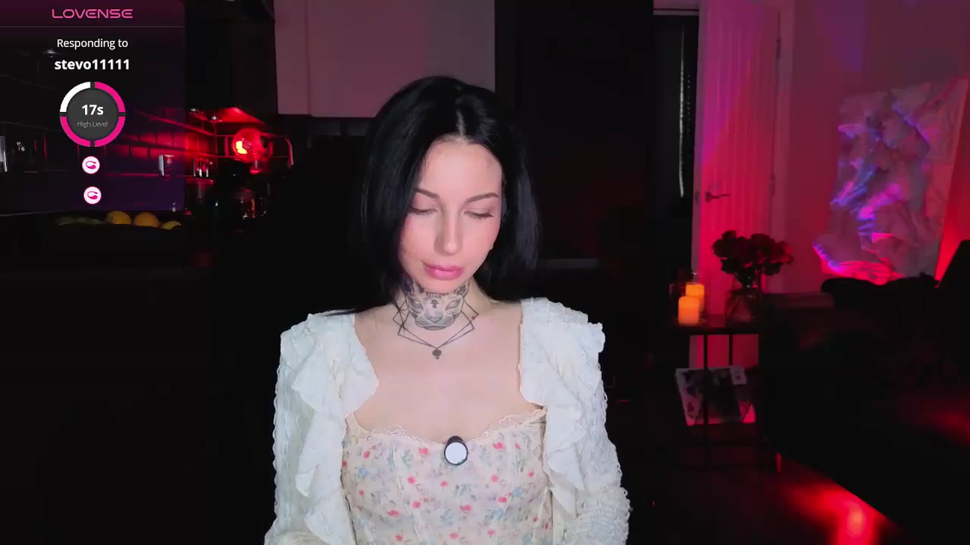 Gallery image thumbnail from Alice's myfreecams stream on, 04/26/2026, 08:44 image 3 of 20