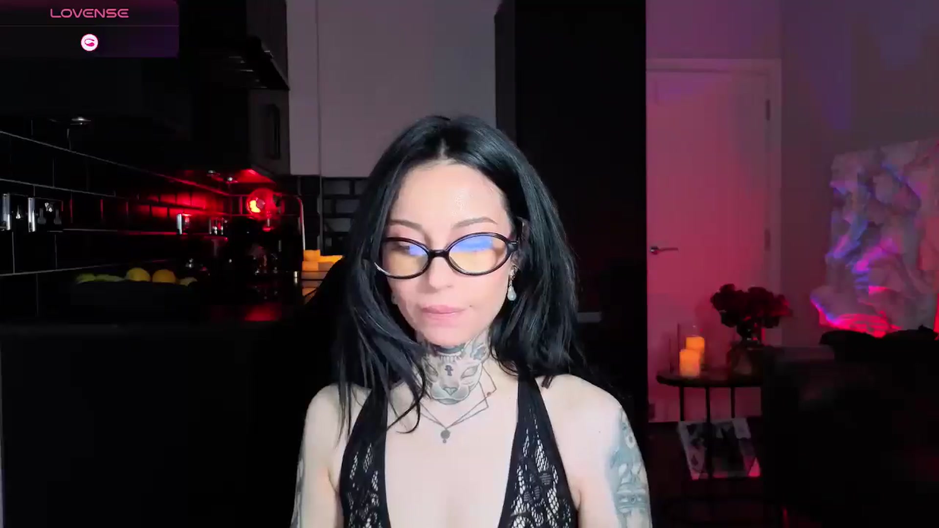 Gallery image thumbnail from Alice's myfreecams stream on, 04/26/2026, 13:00 image 19 of 20