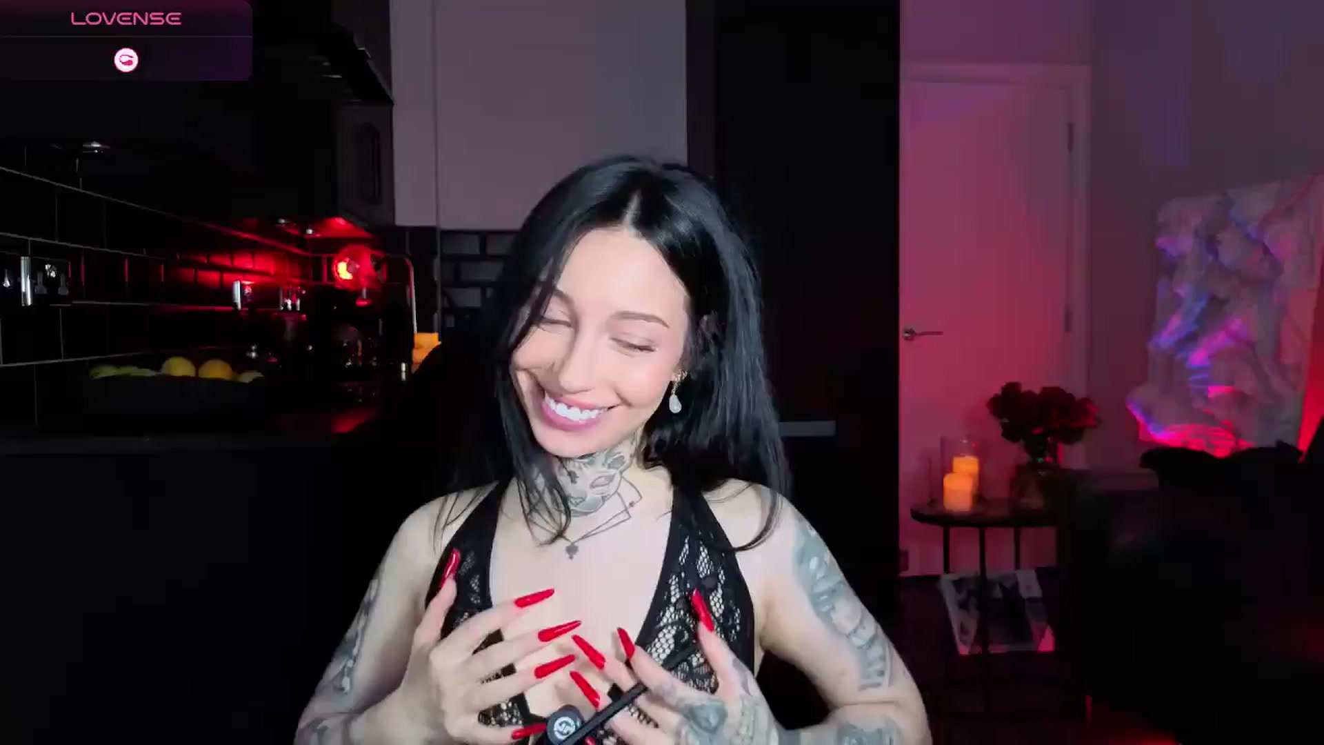 Gallery image thumbnail from Alice's myfreecams stream on, 04/26/2026, 14:17 image 1 of 20