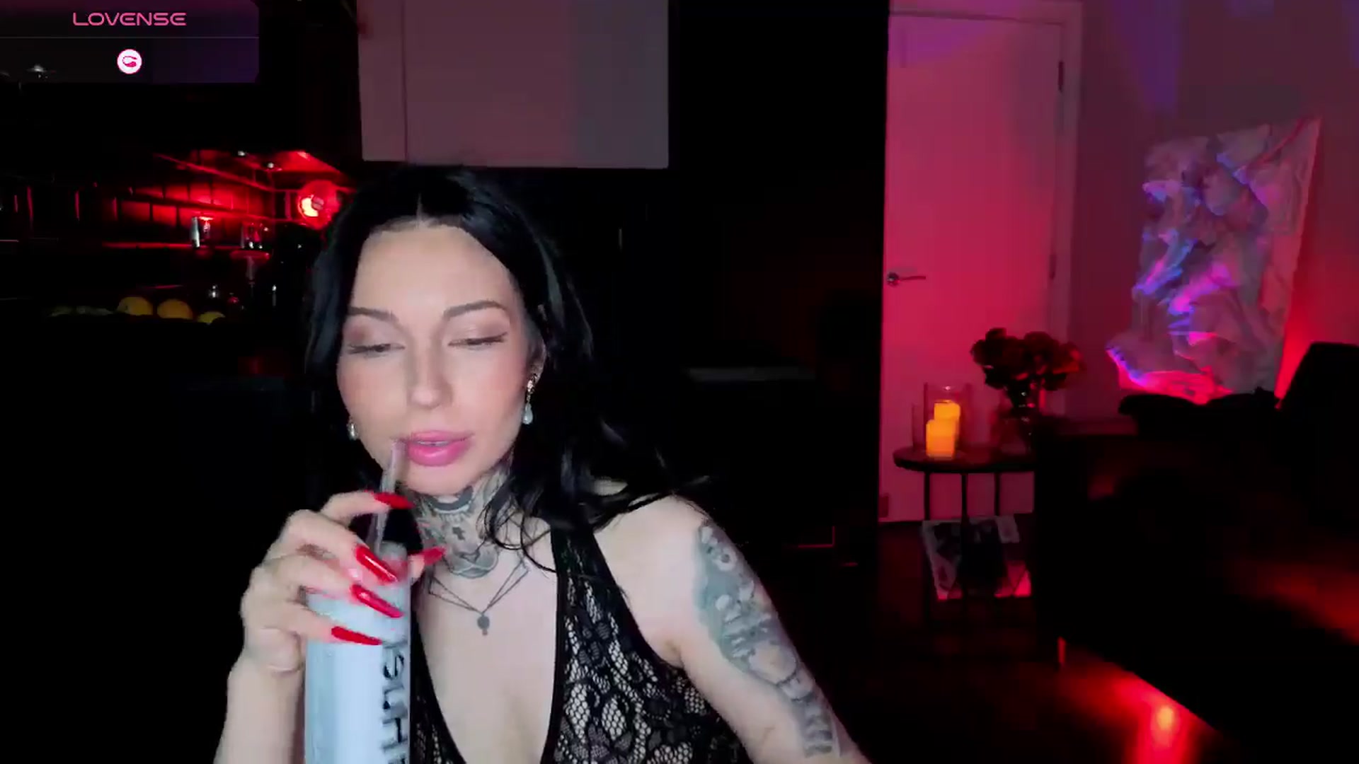 Gallery image thumbnail from Alice's myfreecams stream on, 04/26/2026, 17:35 image 7 of 20