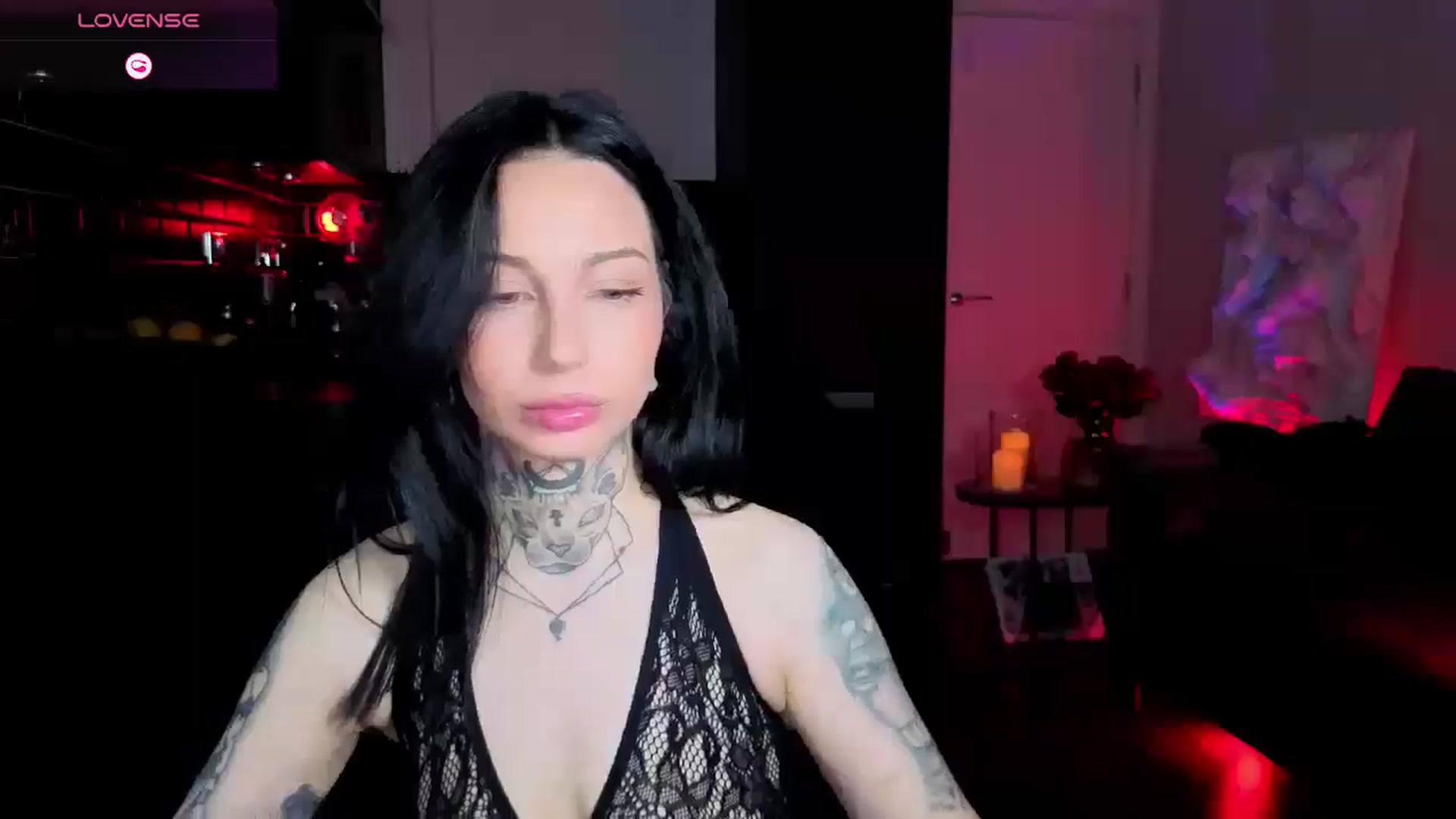 Gallery image thumbnail from Alice's myfreecams stream on, 04/26/2026, 17:35 image 15 of 20