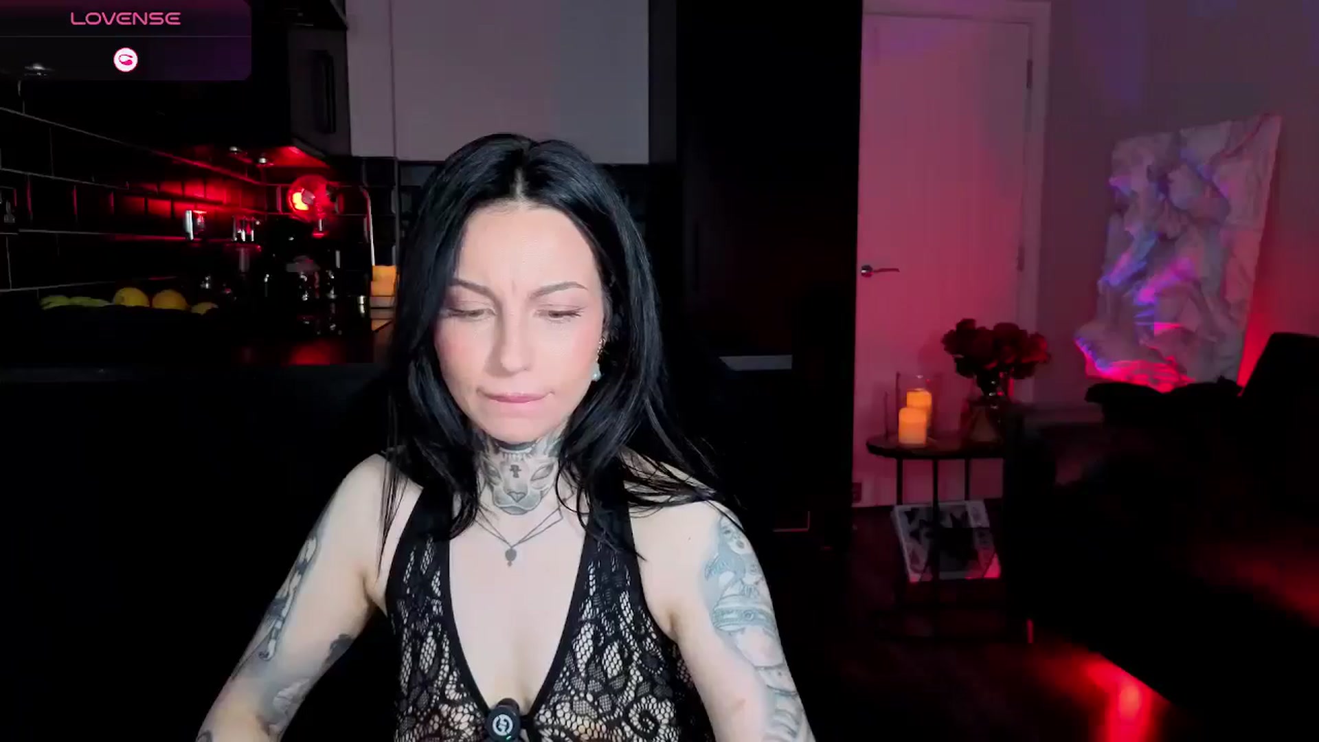 Gallery image thumbnail from Alice's myfreecams stream on, 04/26/2026, 17:35 image 18 of 20