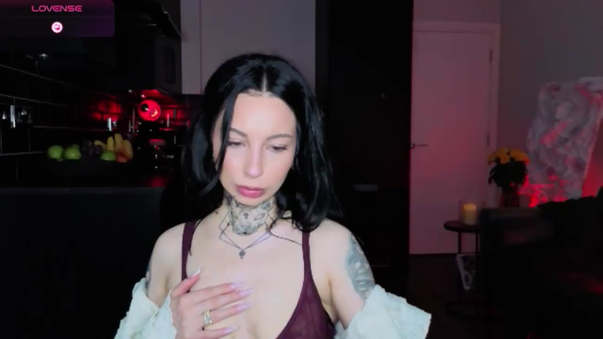 Gallery image thumbnail from Alice's myfreecams stream on, 05/24/2026, 11:01 image 3 of 20