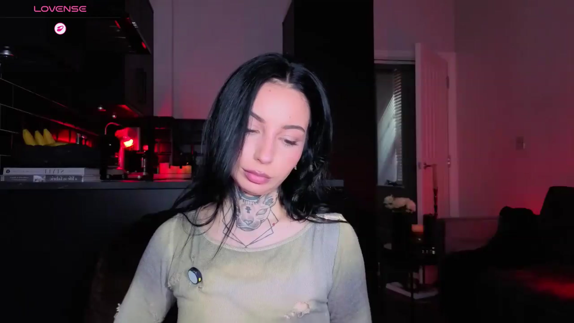 Gallery image thumbnail from Alice's myfreecams stream on, 09/11/2026, 10:04 image 11 of 20