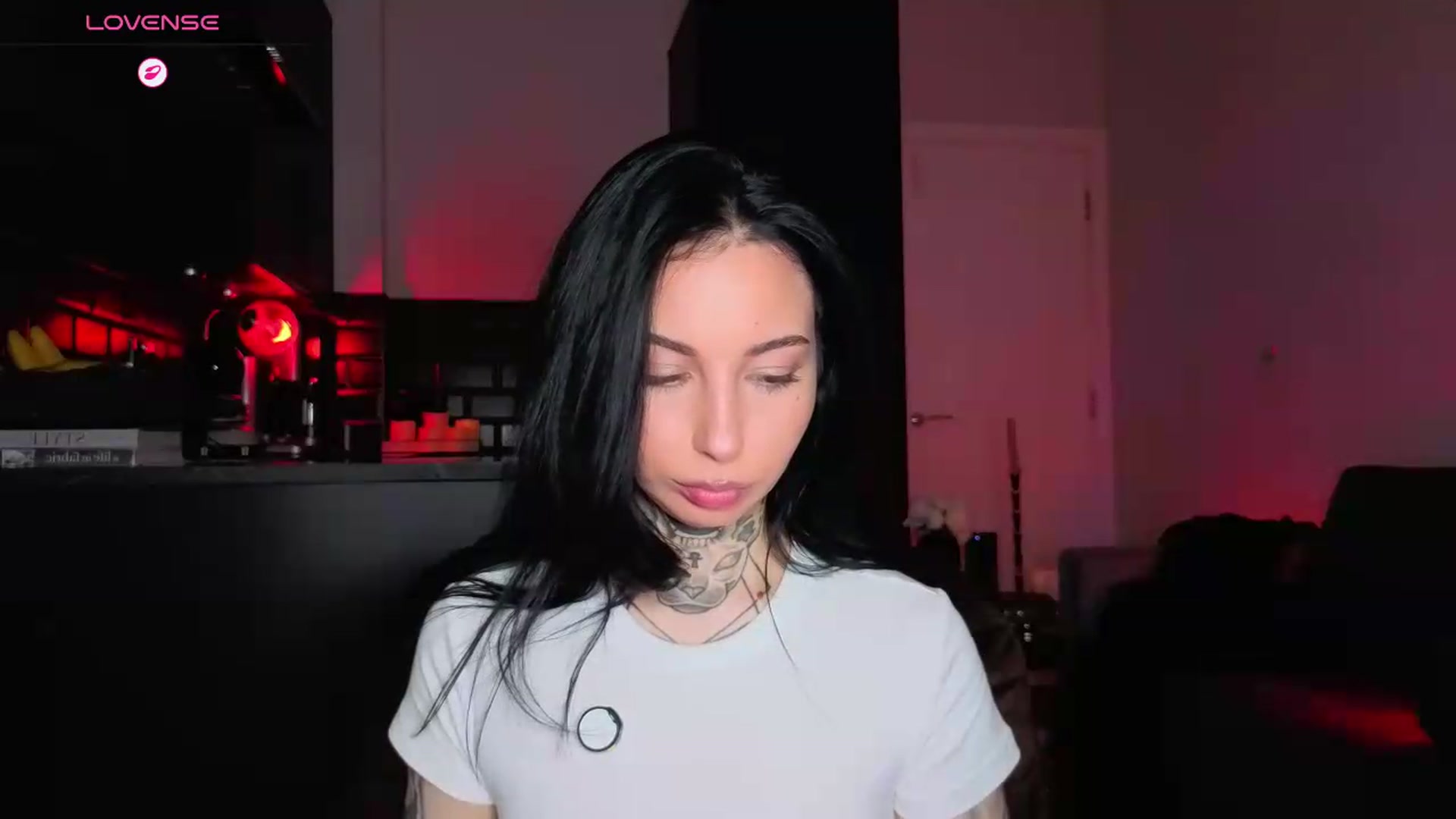 Gallery image thumbnail from Alice's myfreecams stream on, 09/12/2026, 09:52 image 18 of 20