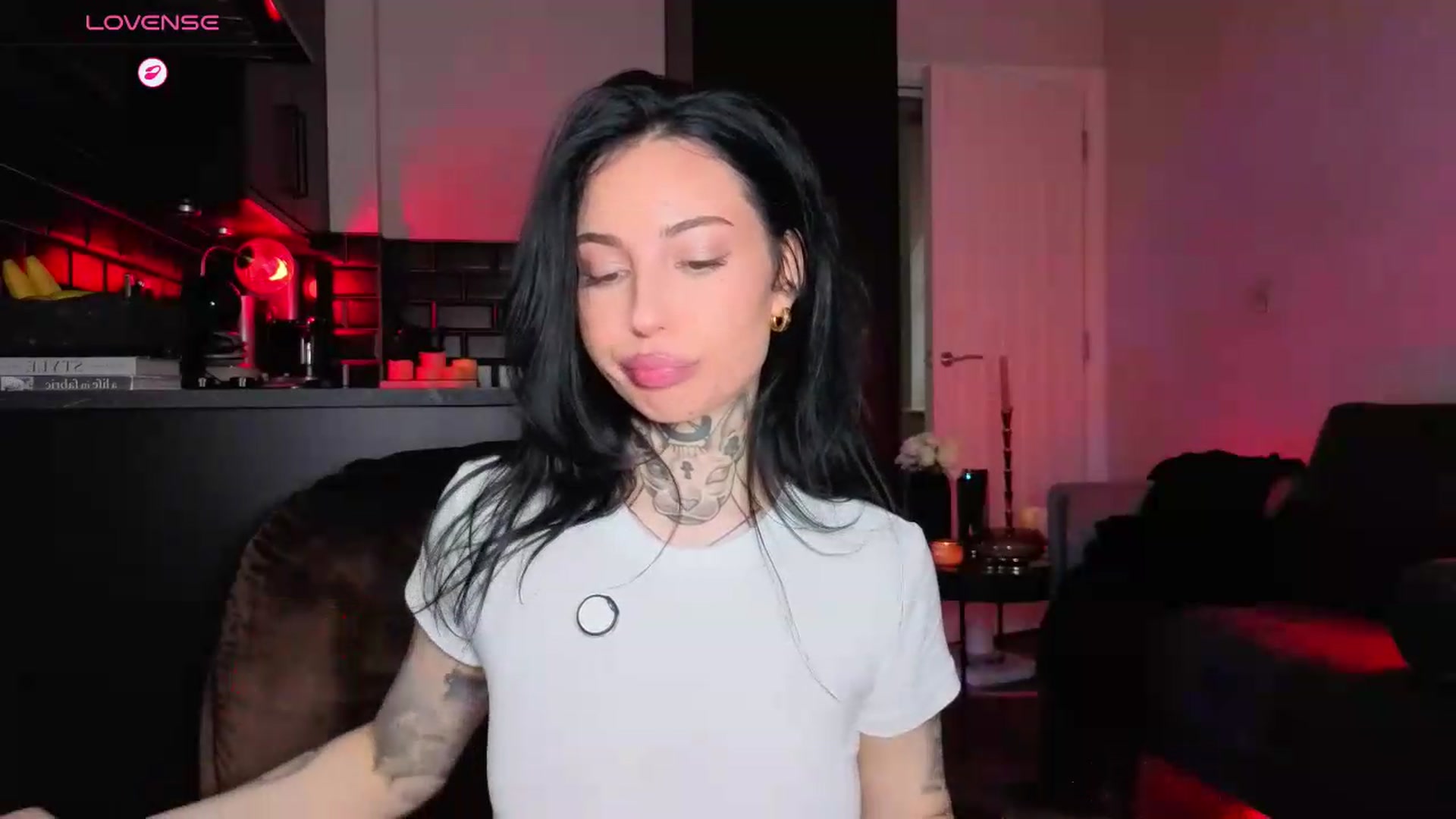 Gallery image thumbnail from Alice's myfreecams stream on, 09/12/2026, 09:52 image 8 of 20