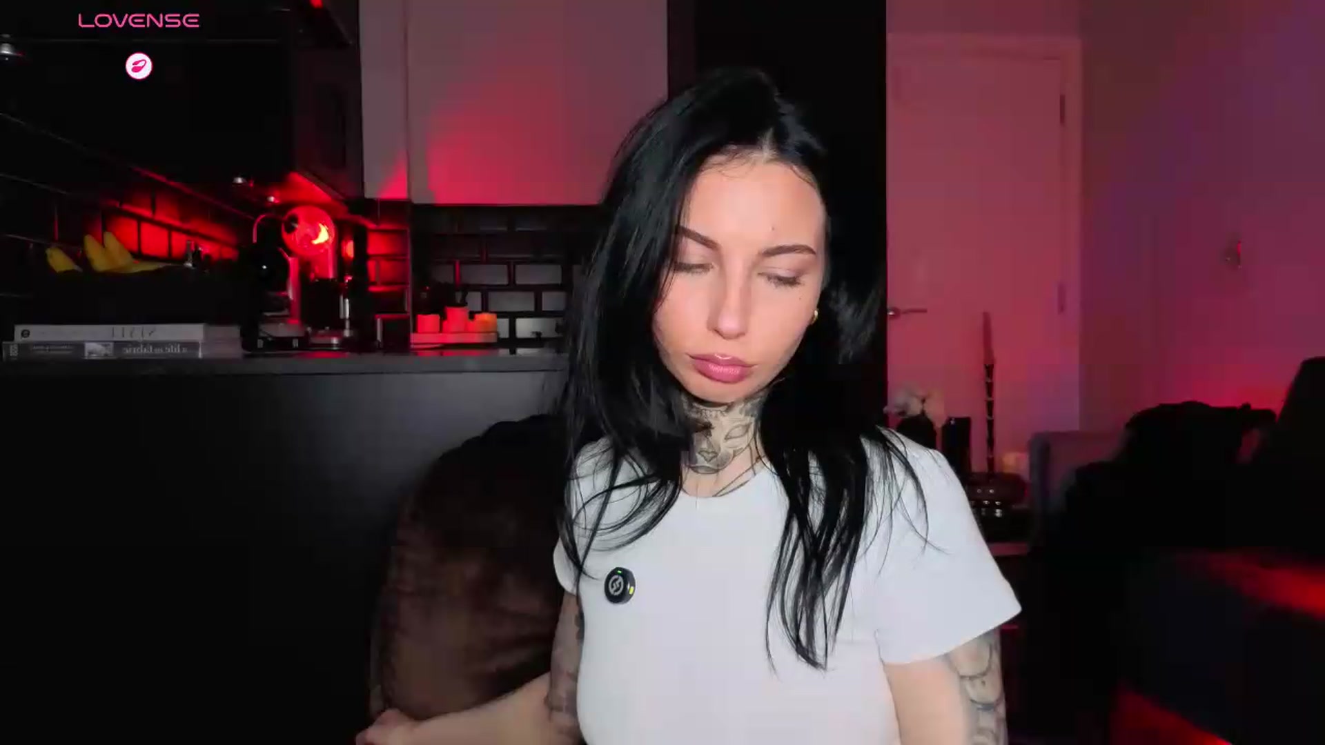 Gallery image thumbnail from Alice's myfreecams stream on, 09/12/2026, 12:31 image 3 of 20