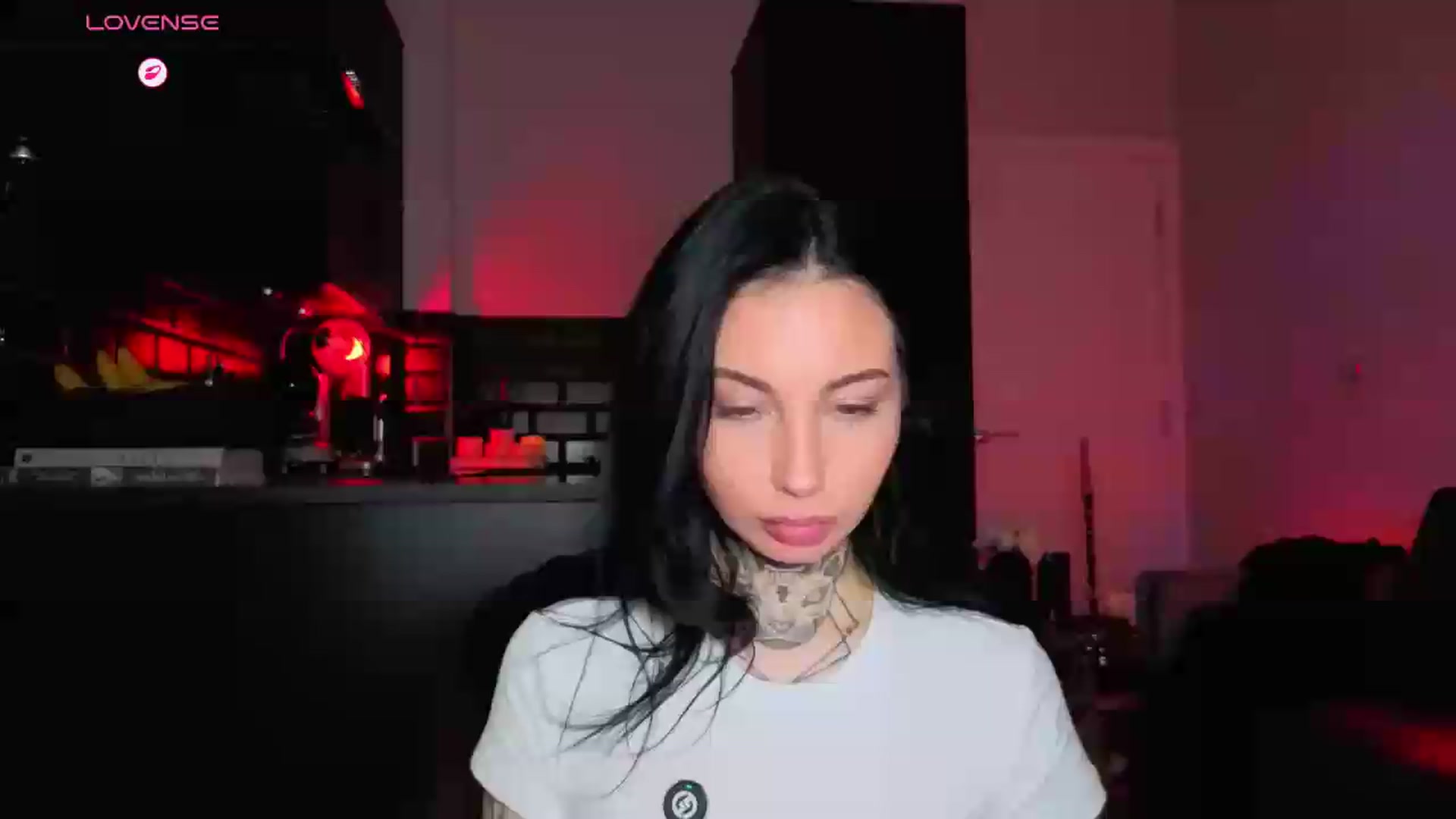 Gallery image thumbnail from Alice's myfreecams stream on, 09/12/2026, 12:31 image 1 of 20