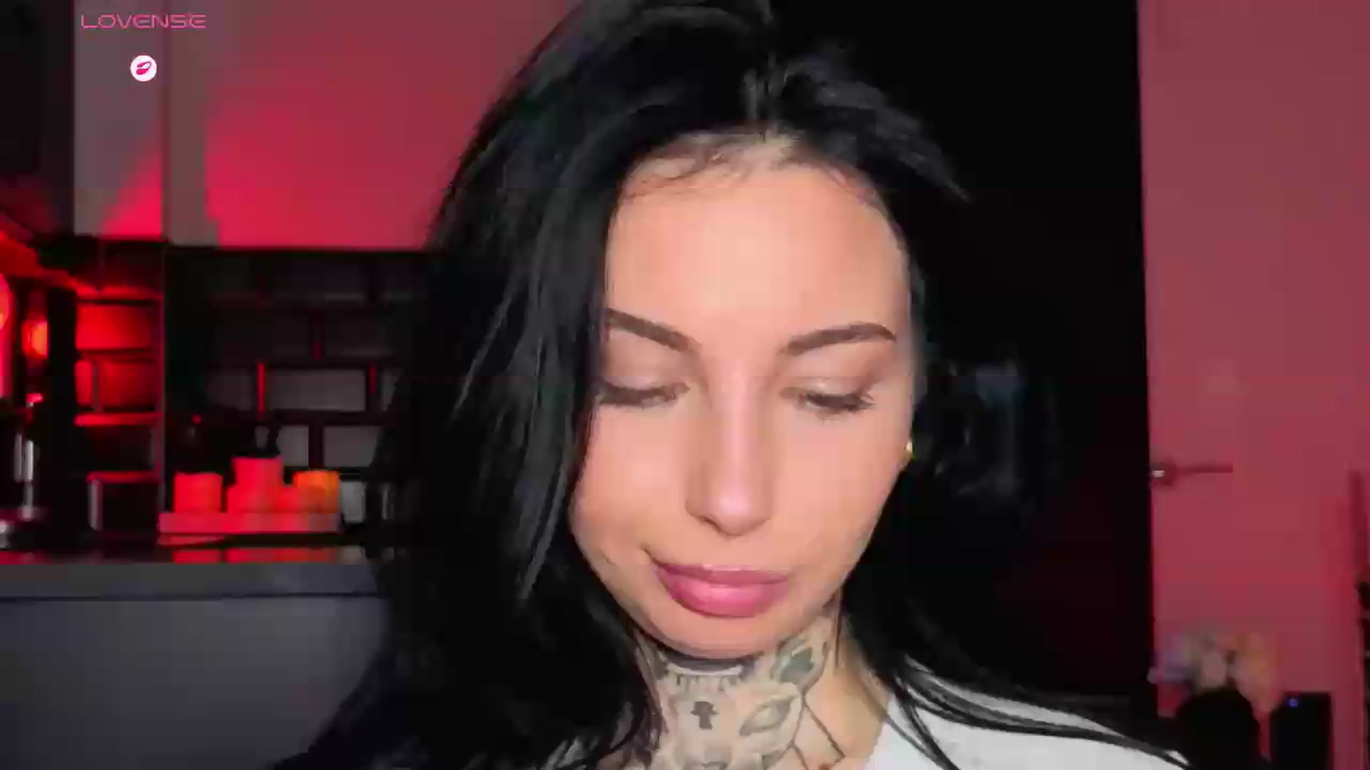 Gallery image thumbnail from Alice's myfreecams stream on, 09/12/2026, 12:31 image 7 of 20