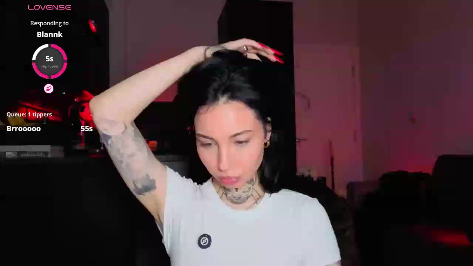 Gallery image thumbnail from Alice's myfreecams stream on, 09/12/2026, 12:51 image 9 of 20