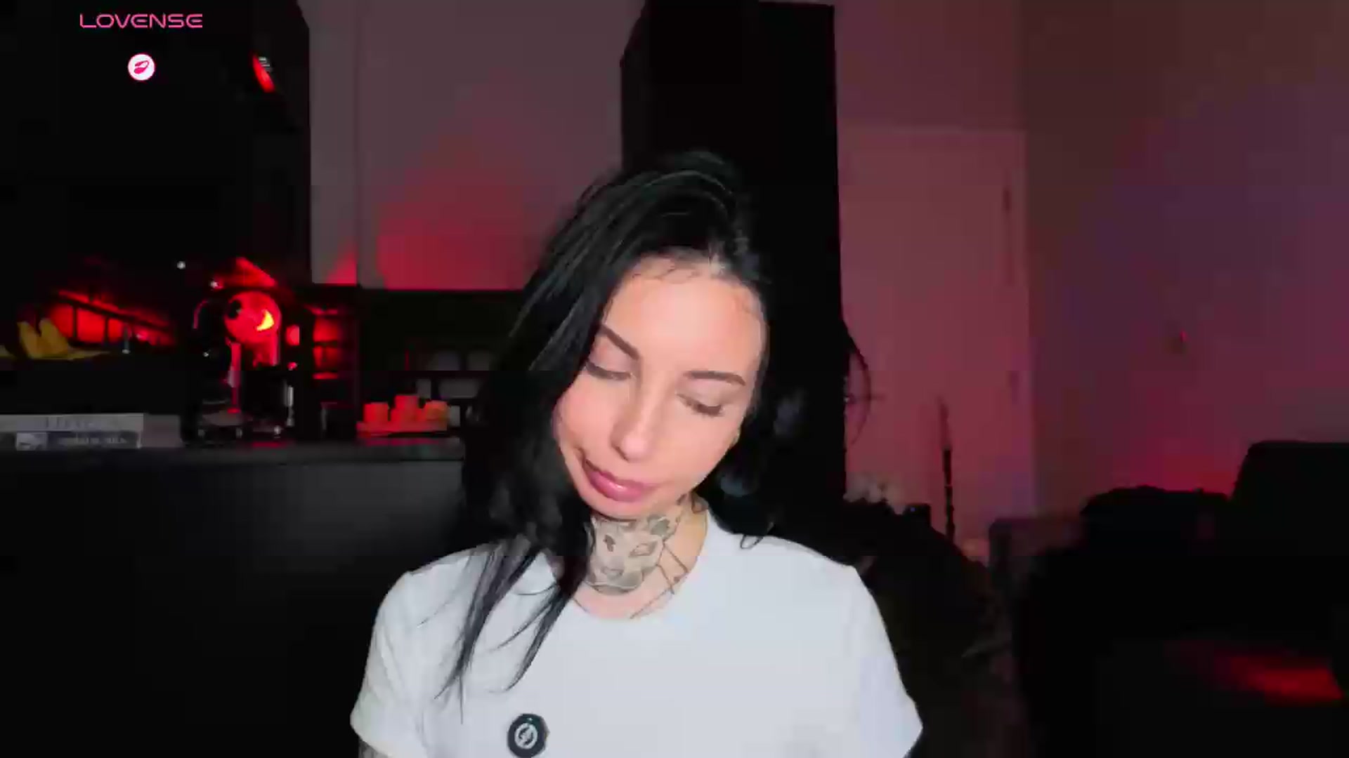Gallery image thumbnail from Alice's myfreecams stream on, 09/12/2026, 12:51 image 5 of 20