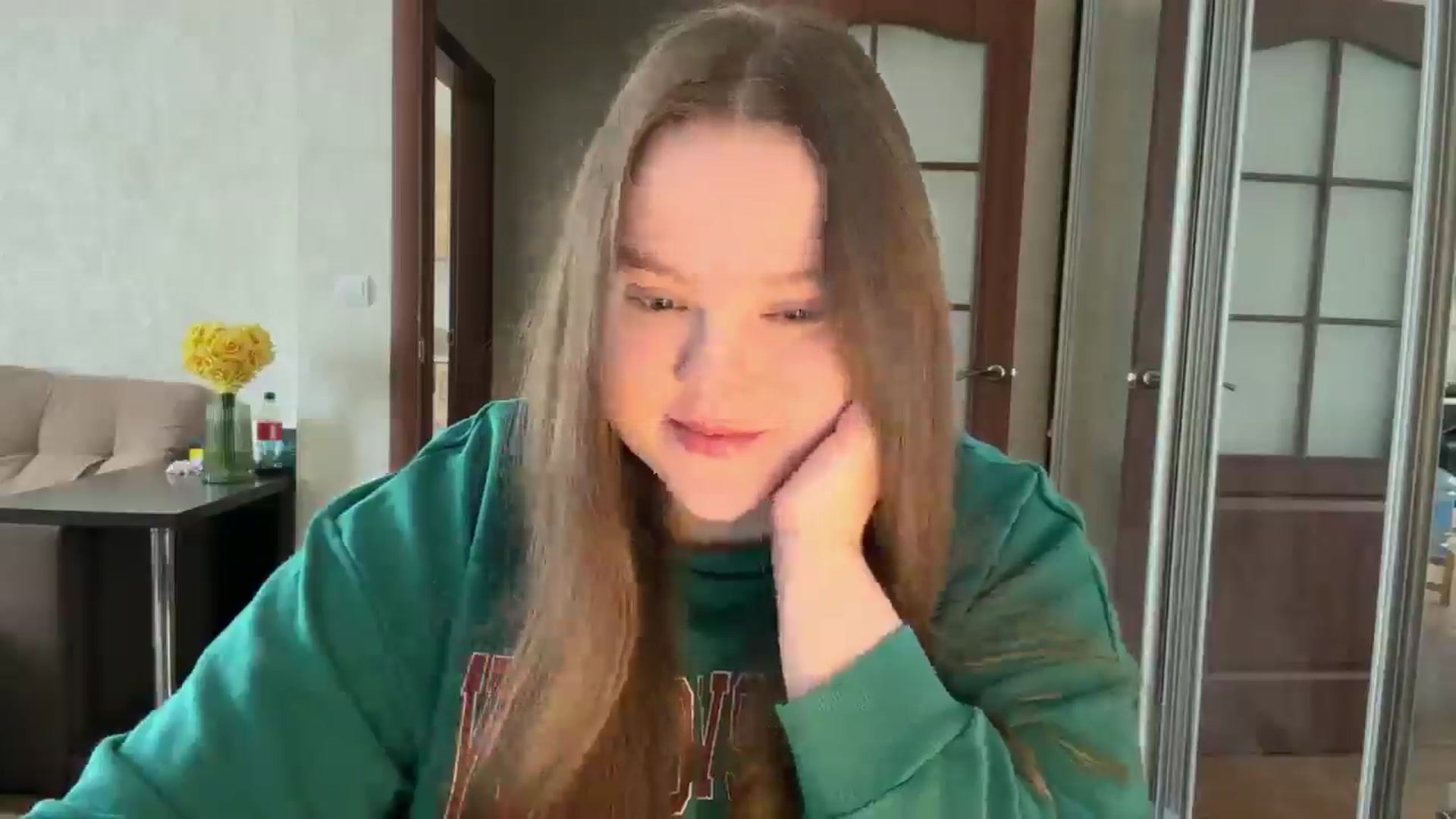 Gallery image thumbnail from Alice898's myfreecams stream on, 04/30/2026, 14:30 image 3 of 20