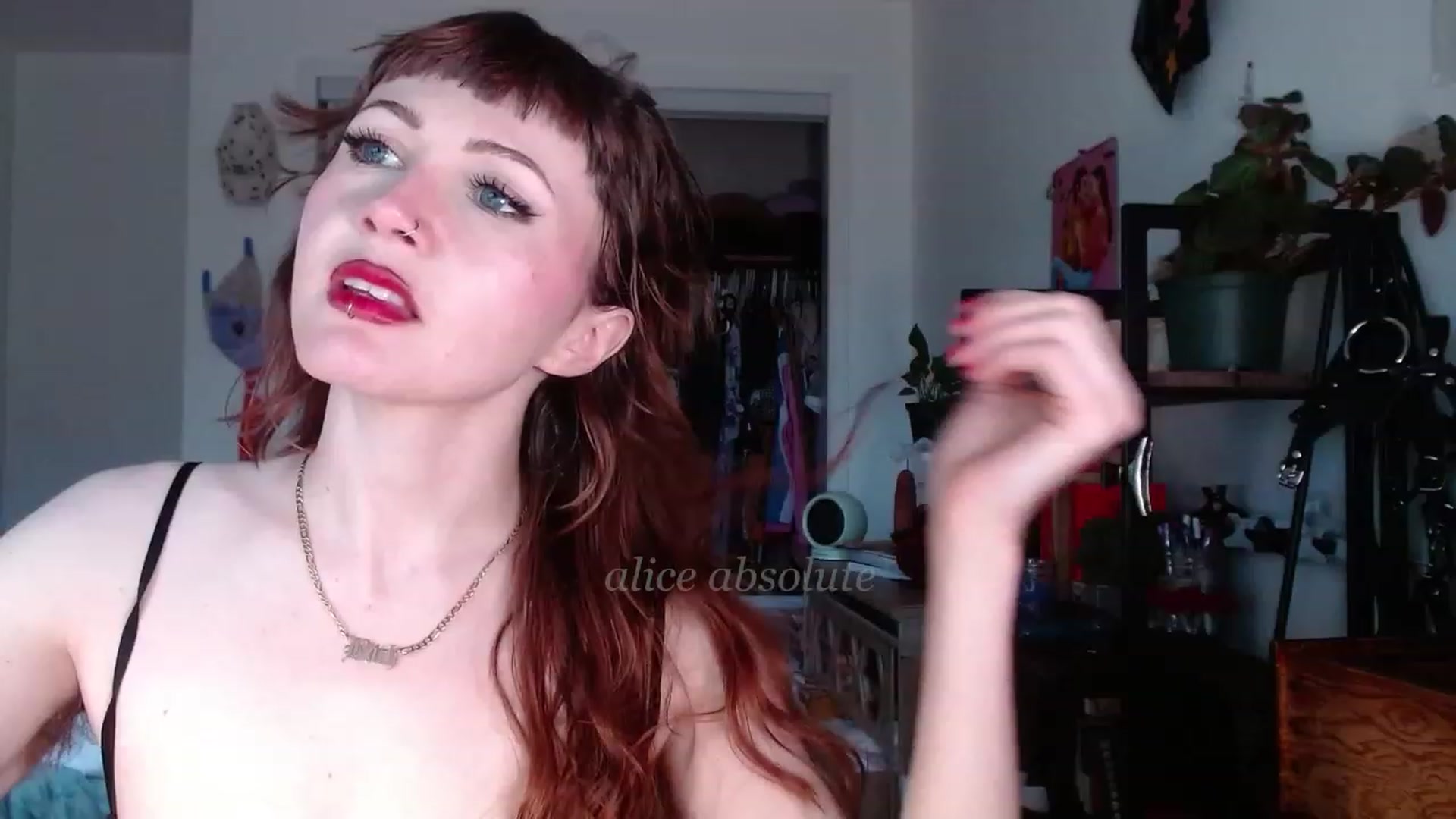 Gallery image thumbnail from AliceBdayBabe's myfreecams stream on, 01/04/2023, 23:17 image 3 of 20
