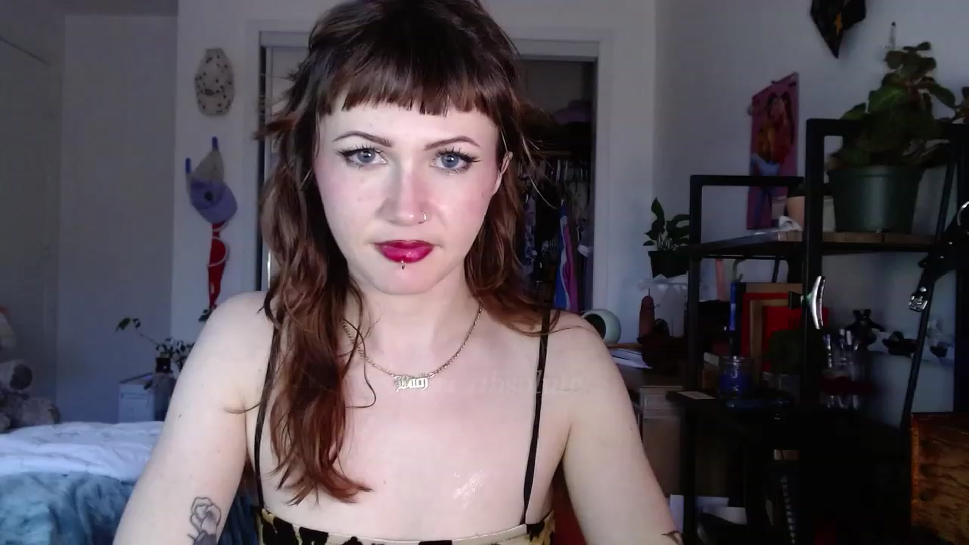 Gallery image thumbnail from AliceBdayBabe's myfreecams stream on, 01/04/2023, 23:17 image 17 of 20