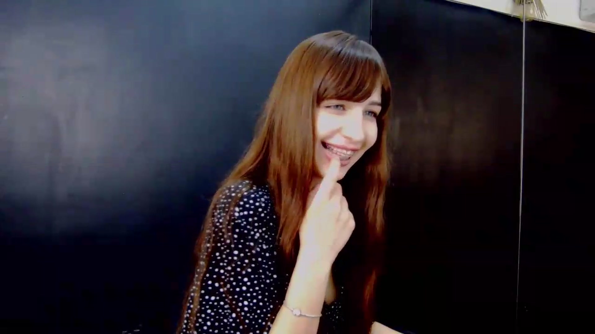 Gallery image thumbnail from AliceBlue's myfreecams stream on, 05/27/2026, 15:06 image 9 of 20