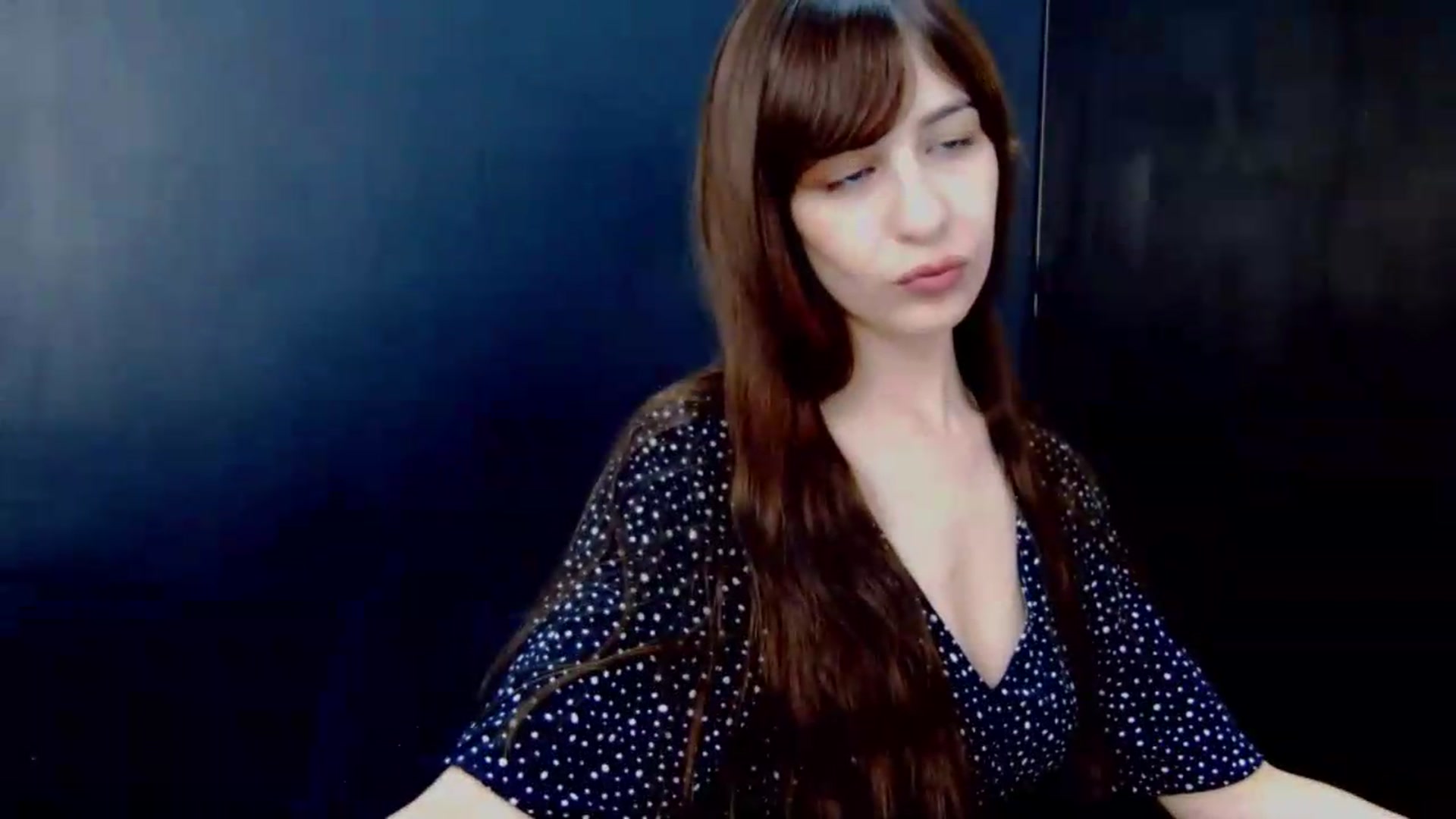 Gallery image thumbnail from AliceBlue's myfreecams stream on, 05/27/2026, 18:07 image 4 of 20