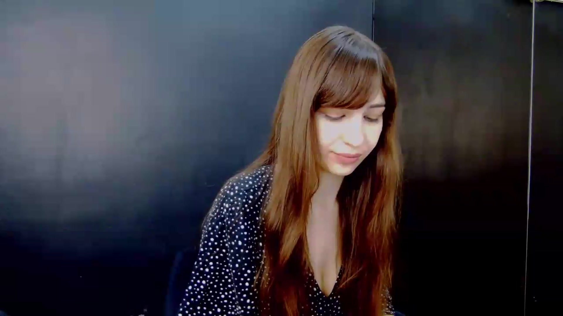 Gallery image thumbnail from AliceBlue's myfreecams stream on, 05/27/2026, 18:07 image 3 of 20