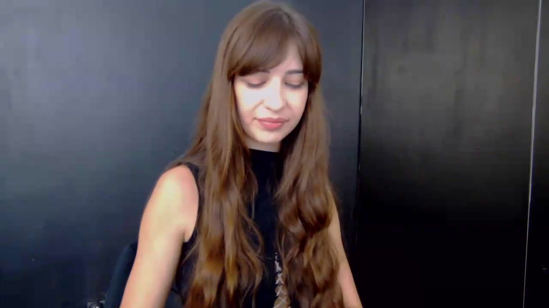 Gallery image thumbnail from AliceBlue's myfreecams stream on, 06/13/2026, 23:13 image 15 of 20