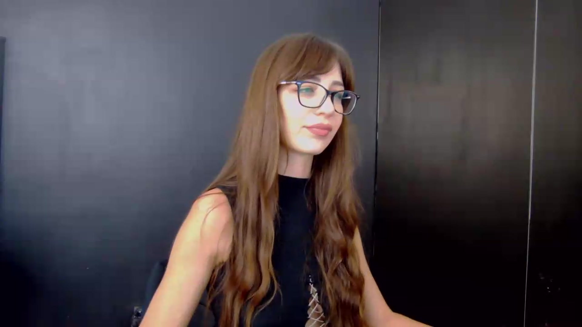 Gallery image thumbnail from AliceBlue's myfreecams stream on, 06/13/2026, 23:13 image 9 of 20