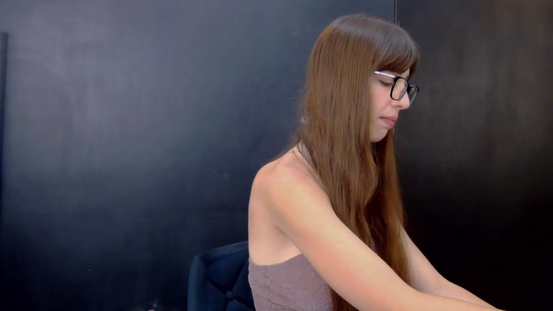 Gallery image thumbnail from AliceBlue's myfreecams stream on, 06/15/2026, 02:44 image 1 of 20