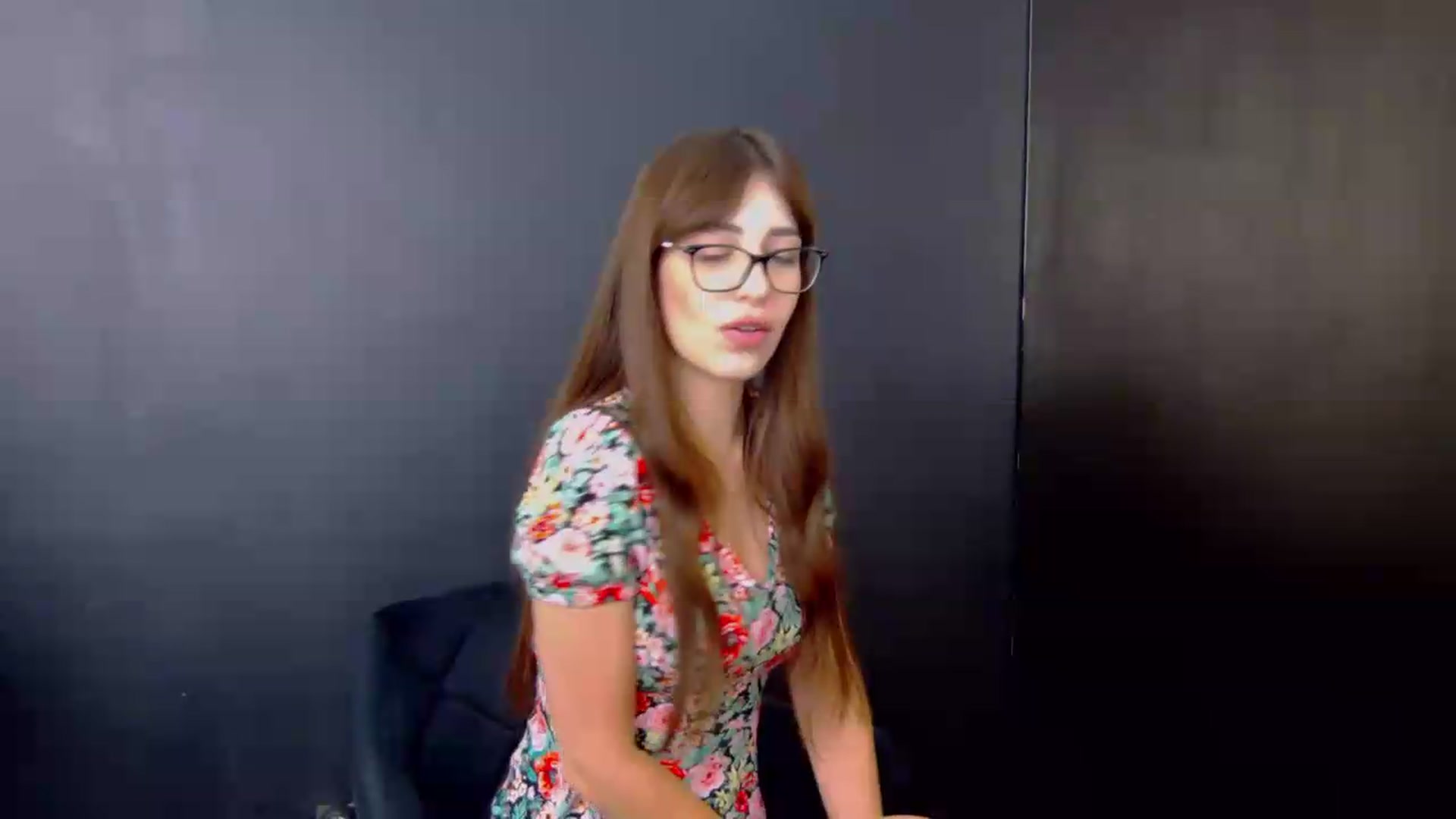 Gallery image thumbnail from AliceBlue's myfreecams stream on, 06/18/2026, 17:49 image 2 of 20