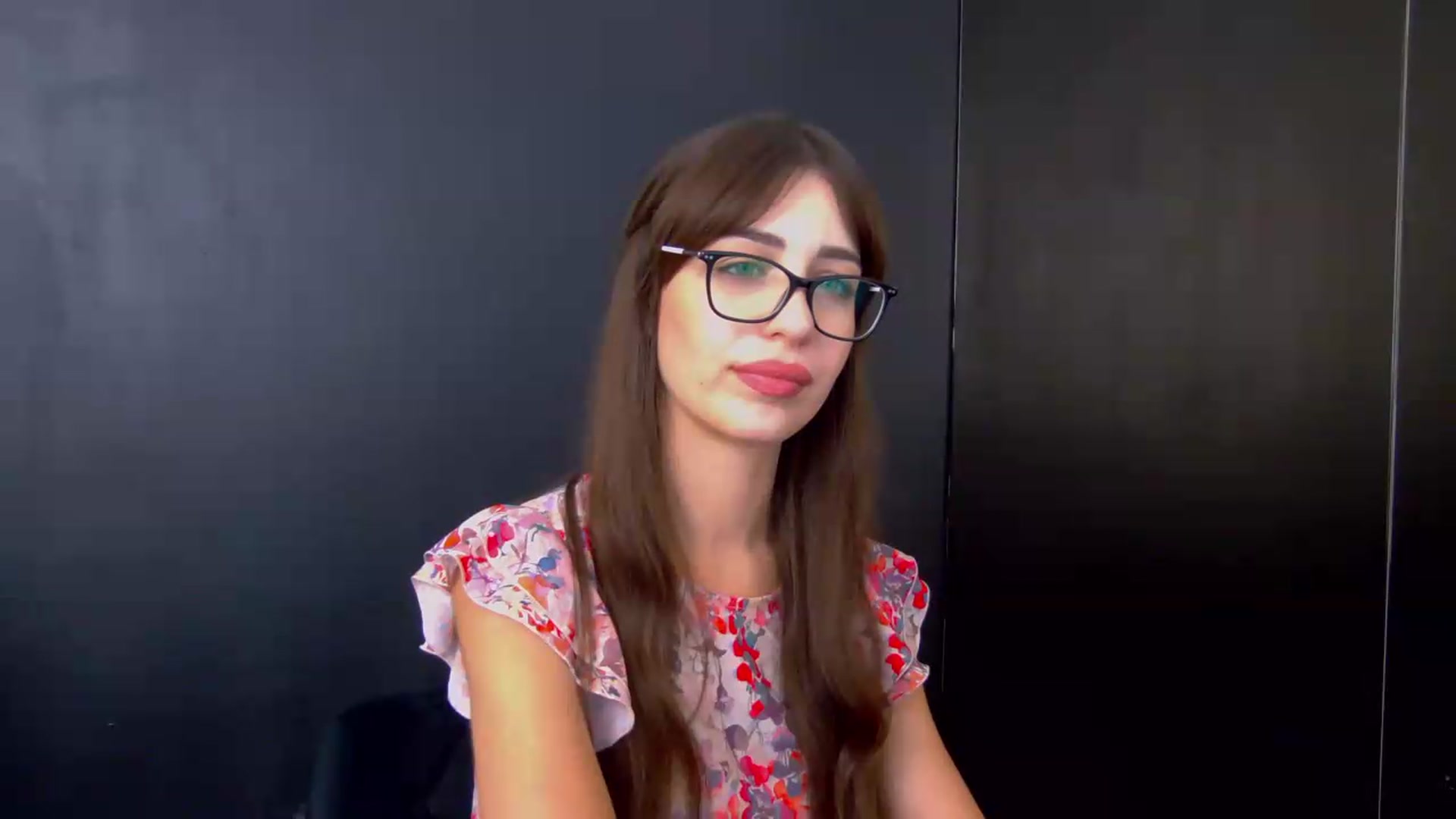 Gallery image thumbnail from AliceBlue's myfreecams stream on, 06/19/2026, 12:37 image 17 of 20