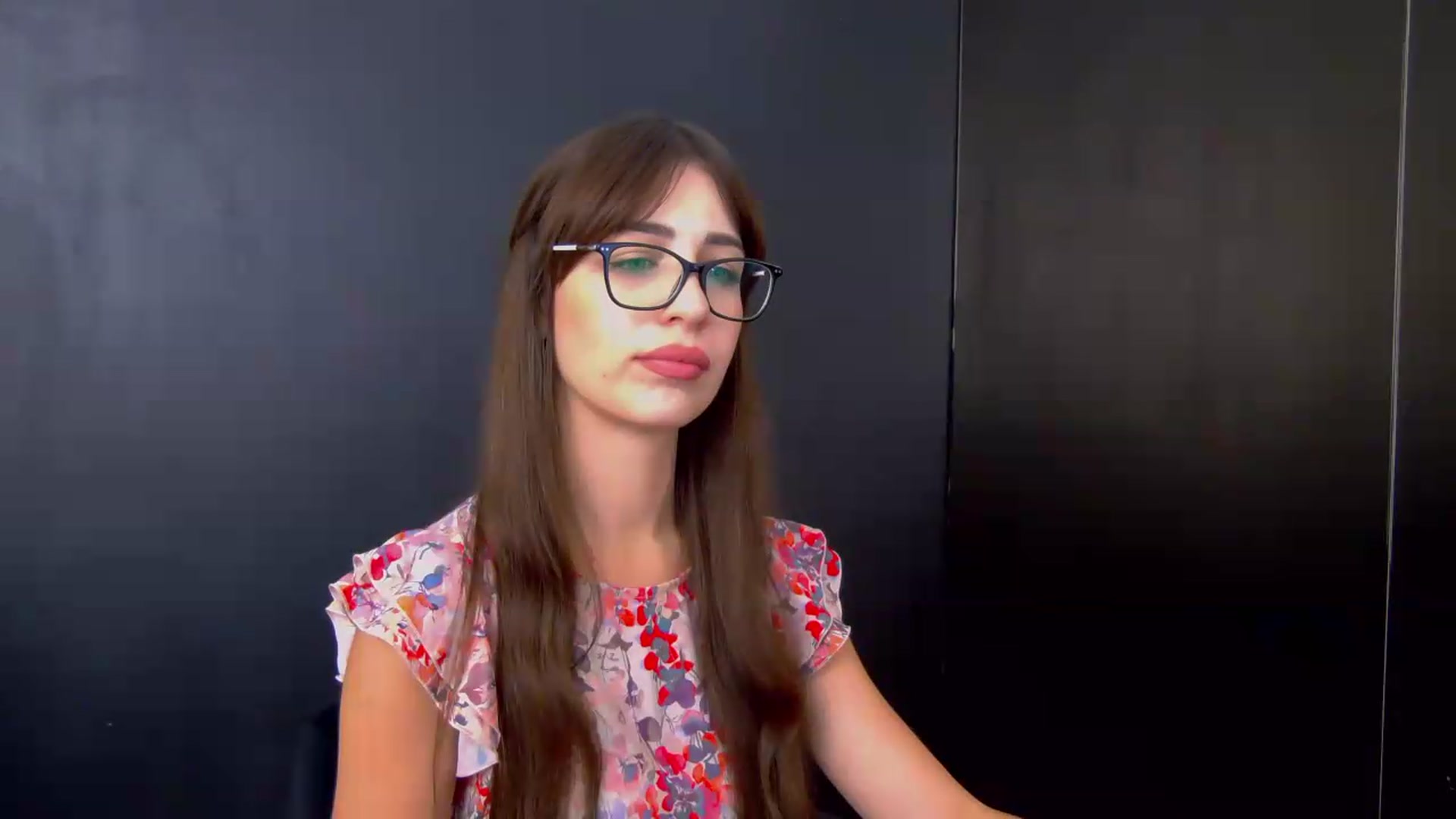 Gallery image thumbnail from AliceBlue's myfreecams stream on, 06/19/2026, 12:37 image 9 of 20