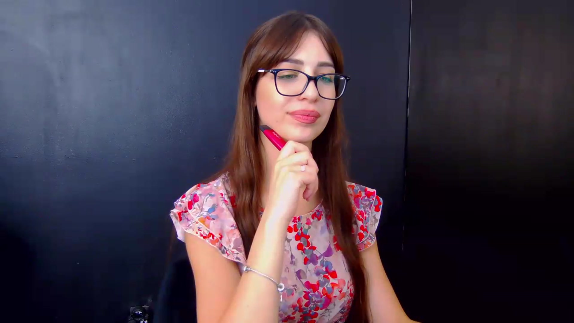 Gallery image thumbnail from AliceBlue's myfreecams stream on, 06/19/2026, 15:54 image 14 of 20