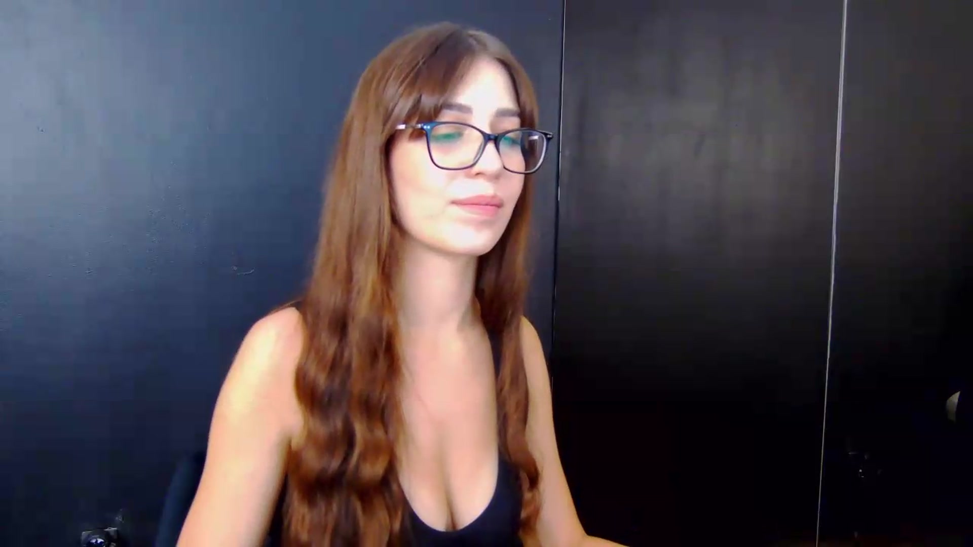 Gallery image thumbnail from AliceBlue's myfreecams stream on, 06/20/2026, 19:26 image 12 of 20