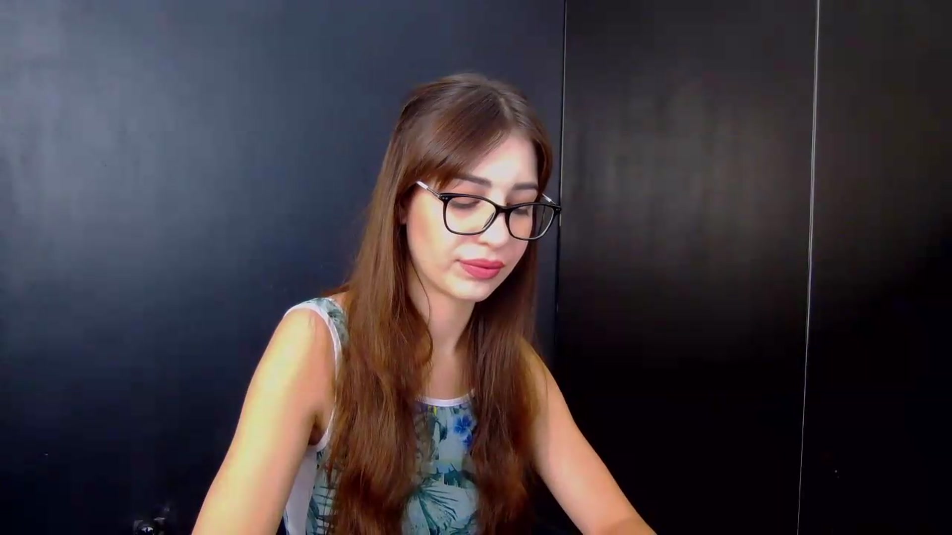 Gallery image thumbnail from AliceBlue's myfreecams stream on, 06/21/2026, 12:32 image 12 of 20