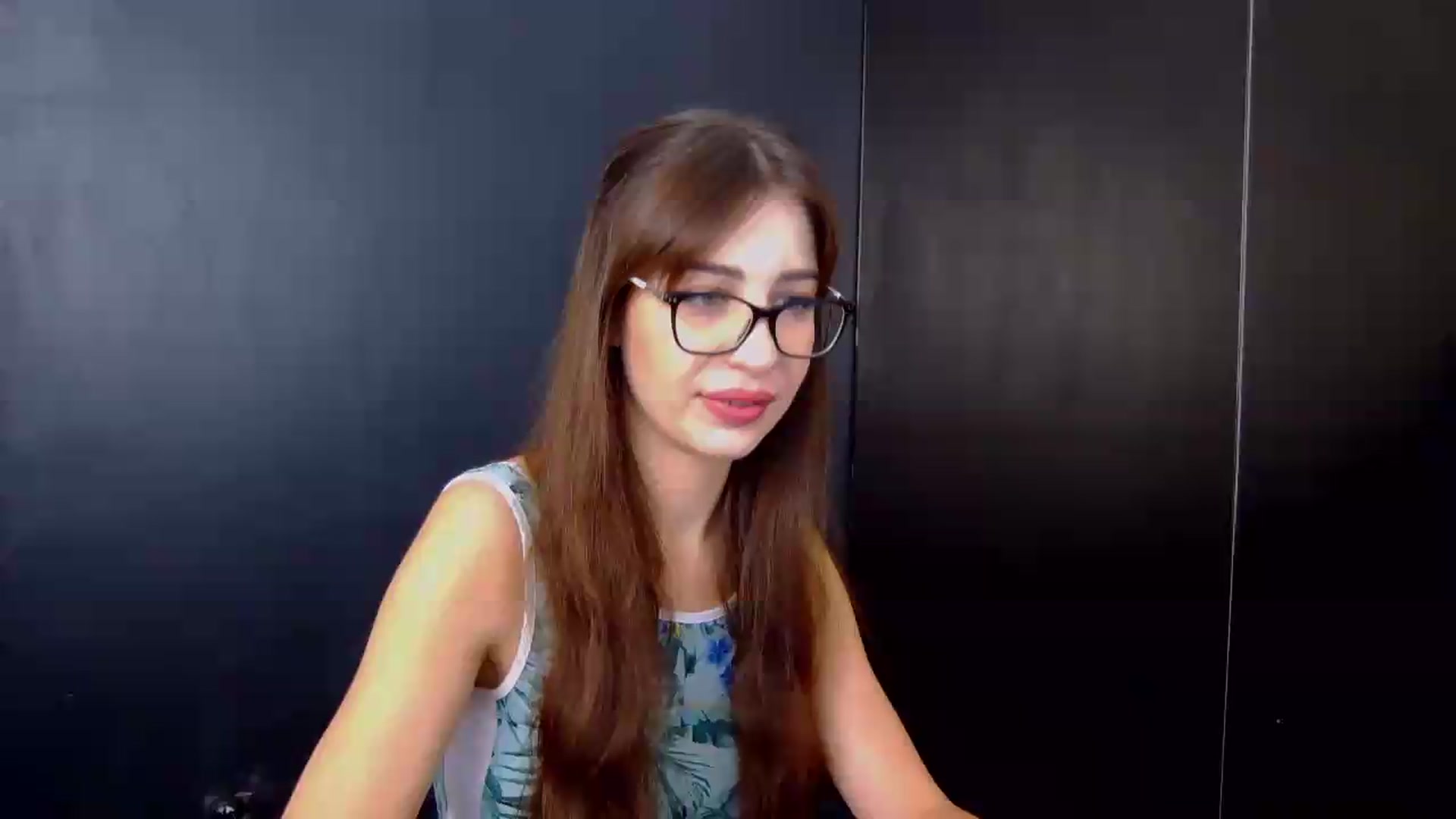 Gallery image thumbnail from AliceBlue's myfreecams stream on, 06/21/2026, 12:32 image 8 of 20