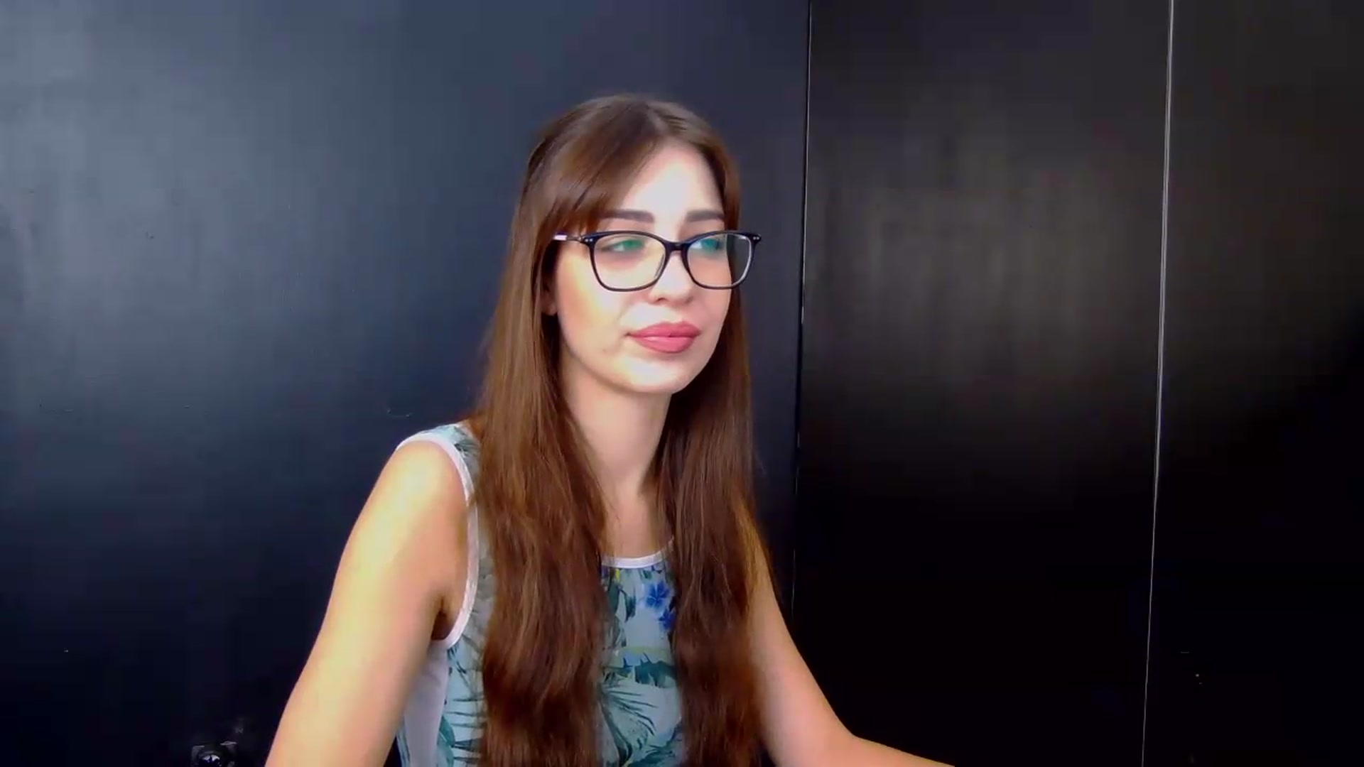 Gallery image thumbnail from AliceBlue's myfreecams stream on, 06/21/2026, 12:32 image 10 of 20