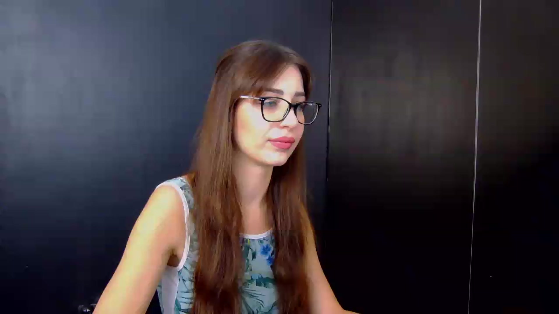 Gallery image thumbnail from AliceBlue's myfreecams stream on, 06/21/2026, 12:32 image 7 of 20