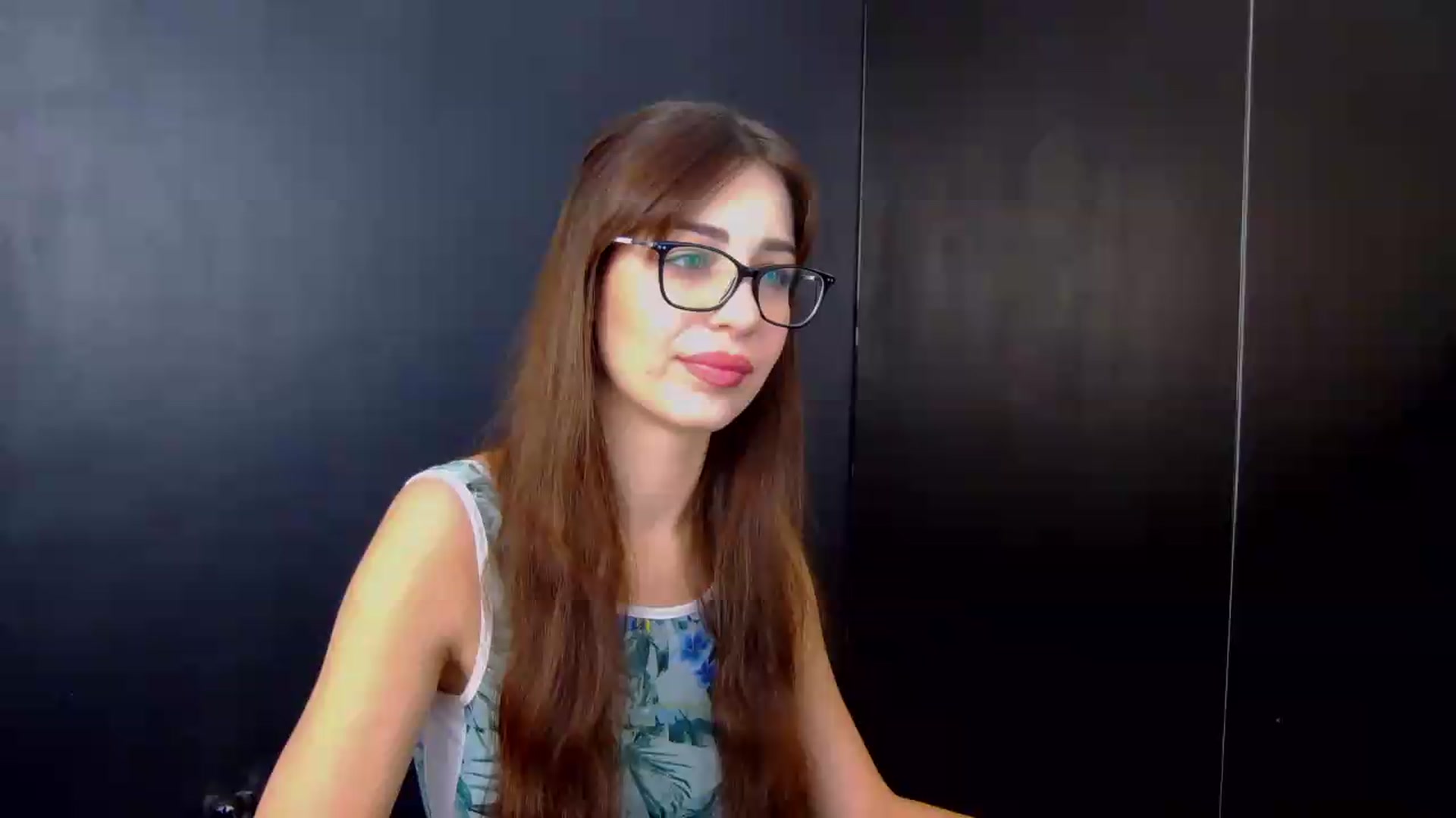 Gallery image thumbnail from AliceBlue's myfreecams stream on, 06/21/2026, 12:32 image 6 of 20