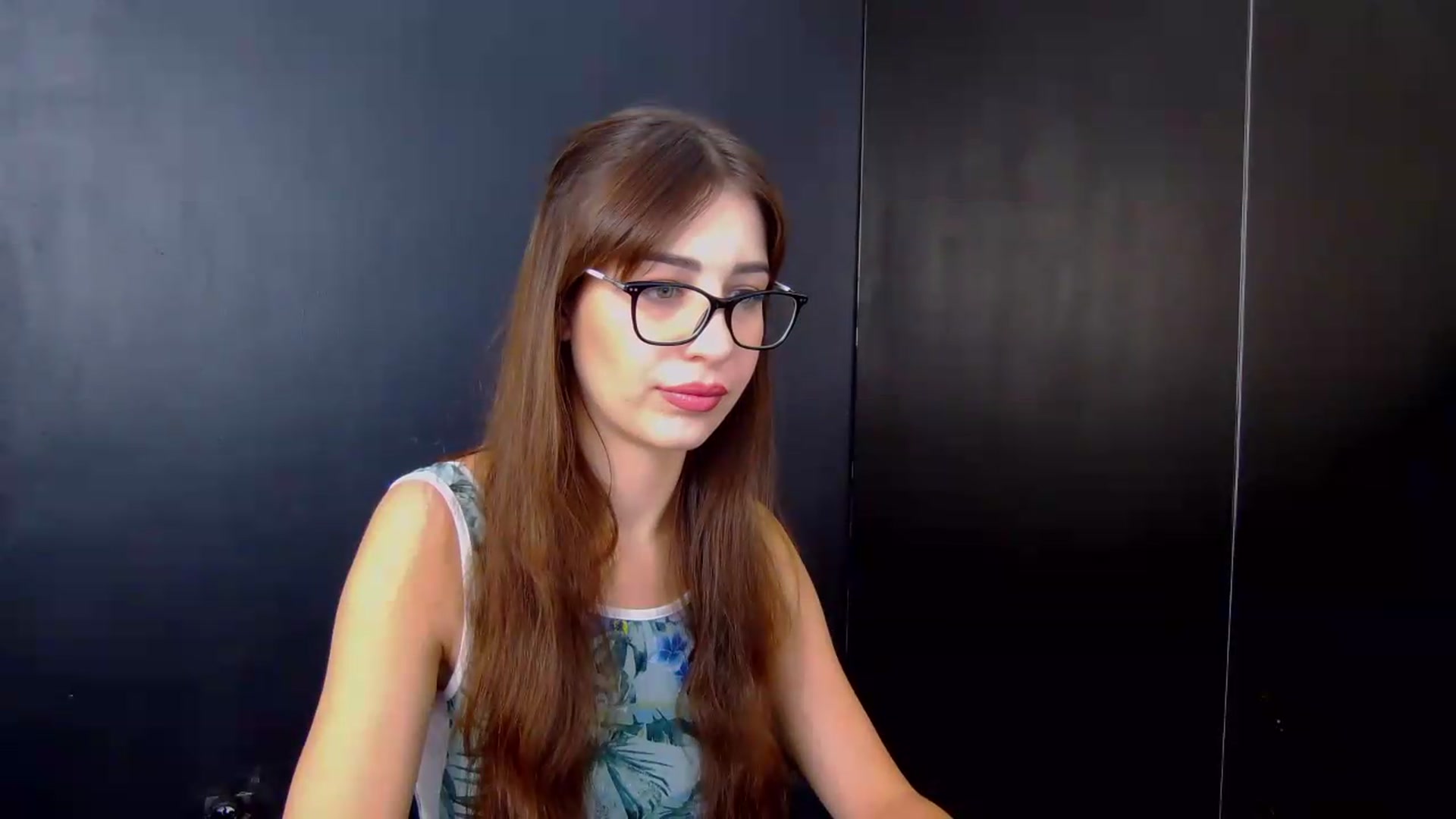 Gallery image thumbnail from AliceBlue's myfreecams stream on, 06/21/2026, 12:32 image 13 of 20