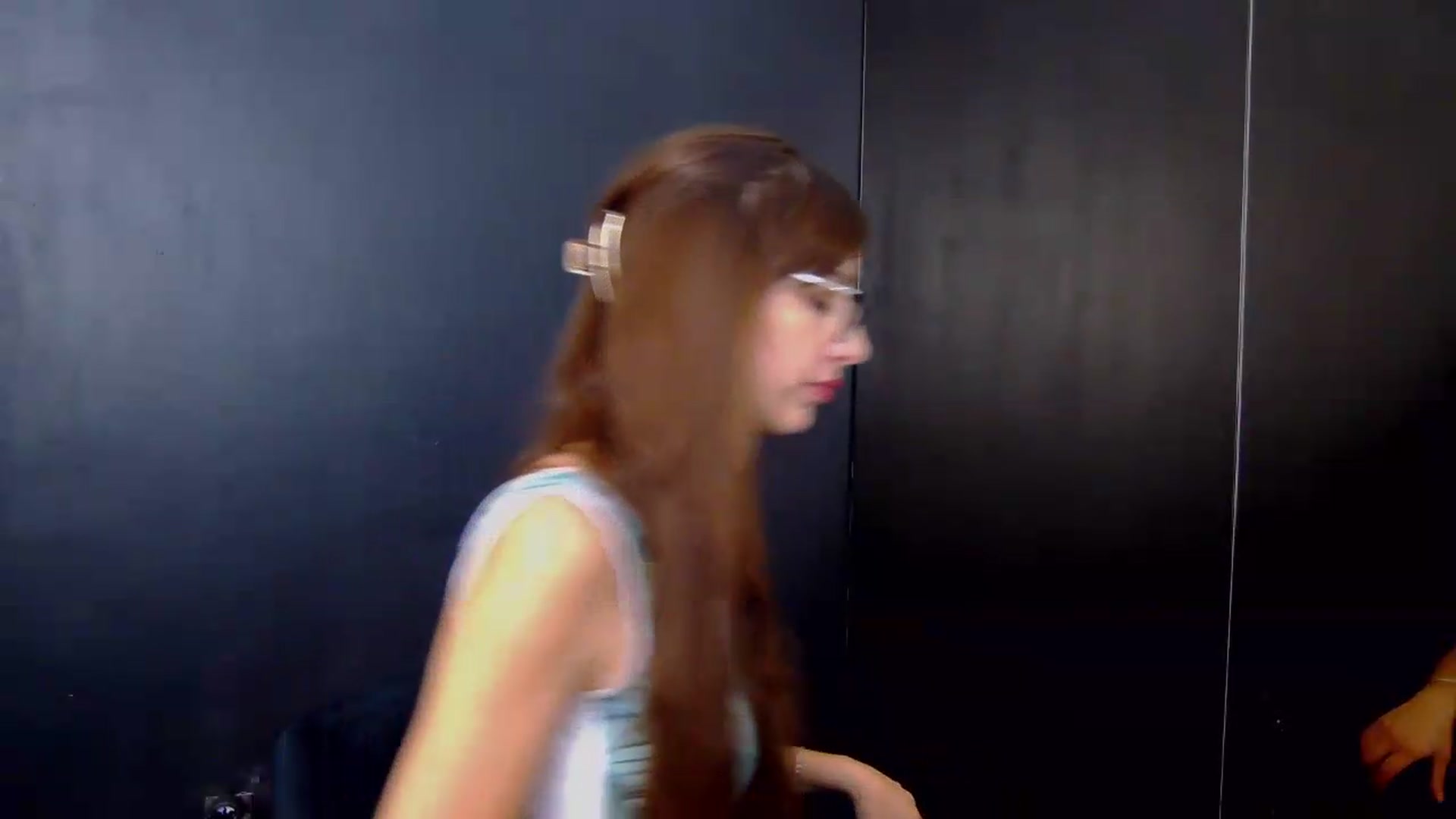 Gallery image thumbnail from AliceBlue's myfreecams stream on, 06/21/2026, 12:32 image 16 of 20