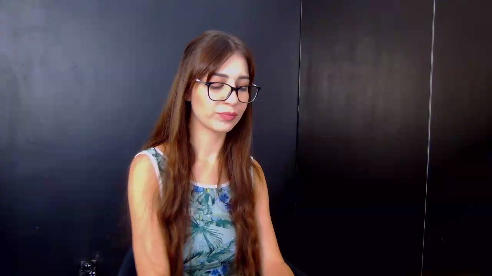 Gallery image thumbnail from AliceBlue's myfreecams stream on, 06/21/2026, 14:00 image 18 of 20