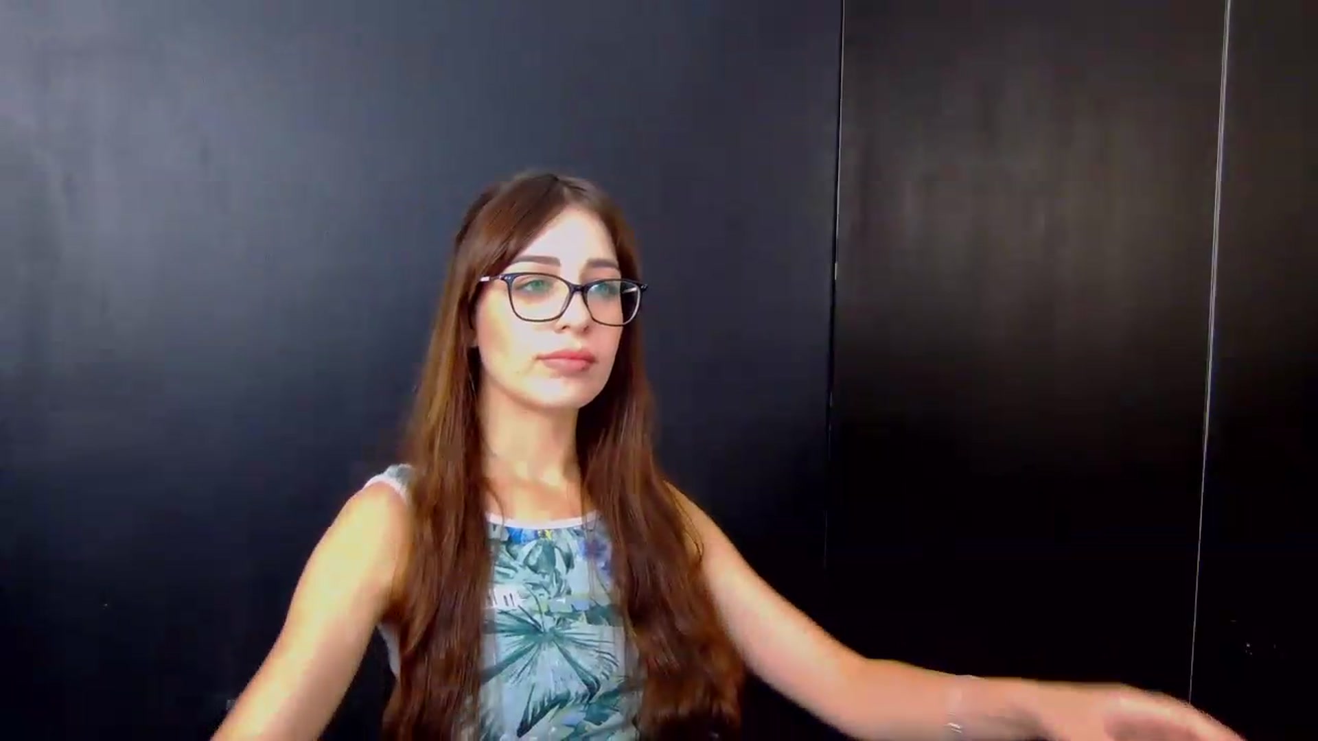 Gallery image thumbnail from AliceBlue's myfreecams stream on, 06/21/2026, 17:16 image 19 of 20