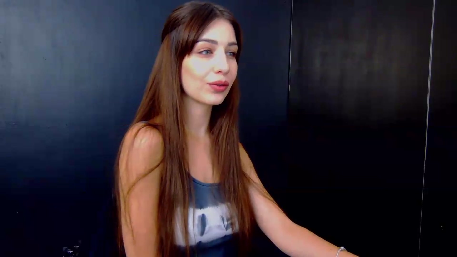 Gallery image thumbnail from AliceBlue's myfreecams stream on, 06/22/2026, 12:07 image 12 of 20