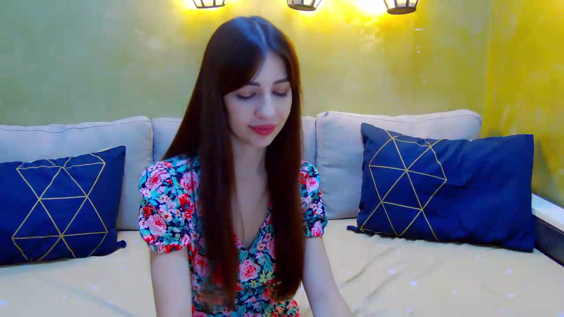 Gallery image thumbnail from AliceBlue's myfreecams stream on, 06/25/2026, 13:42 image 7 of 20