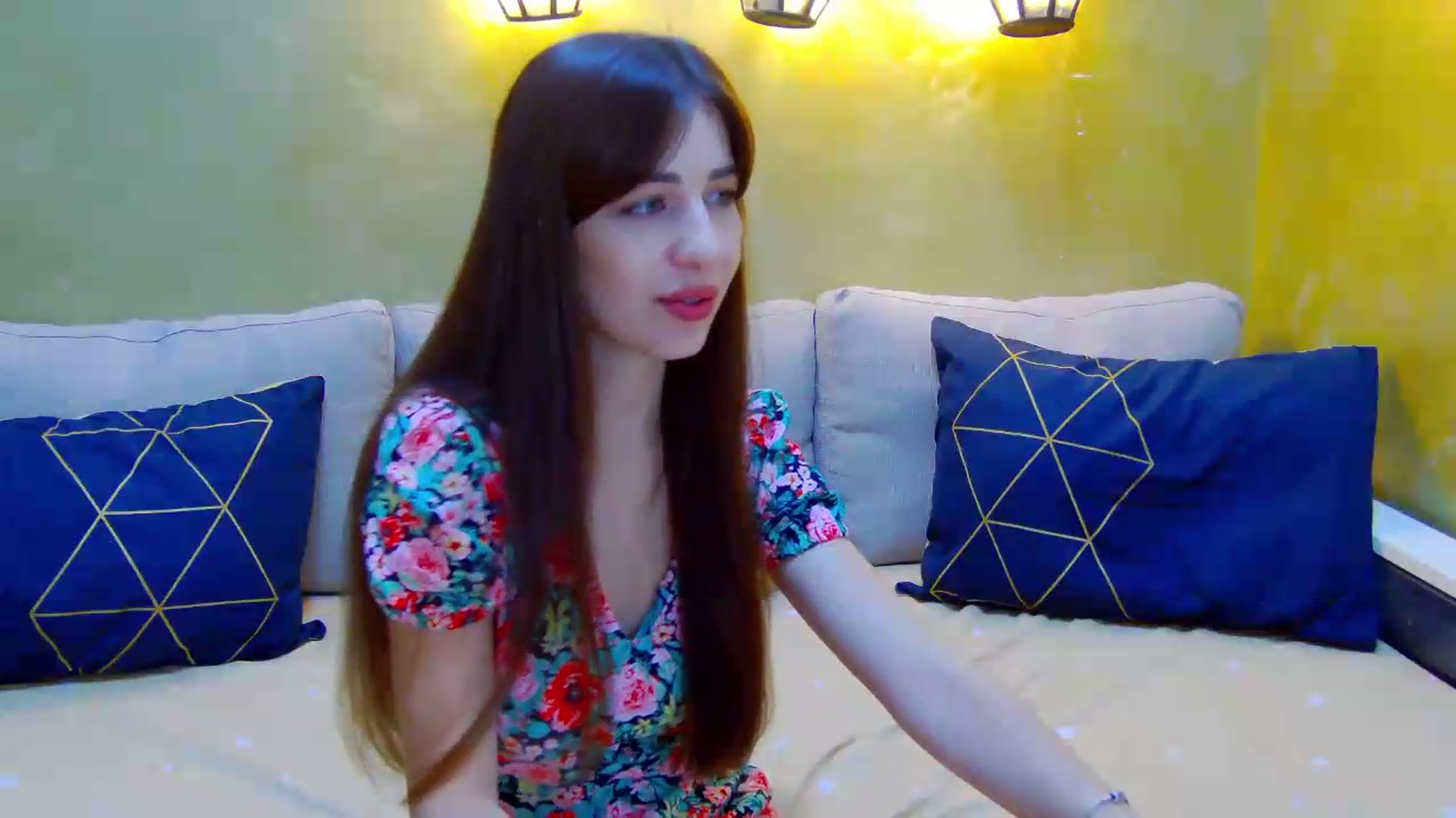 Gallery image thumbnail from AliceBlue's myfreecams stream on, 06/25/2026, 13:42 image 6 of 20