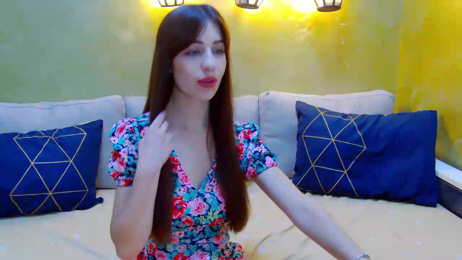 Gallery image thumbnail from AliceBlue's myfreecams stream on, 06/25/2026, 13:42 image 5 of 20