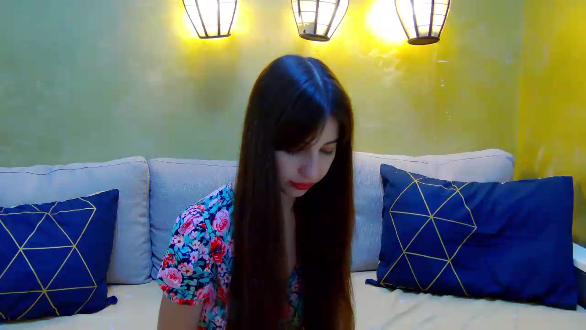 Gallery image thumbnail from AliceBlue's myfreecams stream on, 06/25/2026, 13:42 image 3 of 20