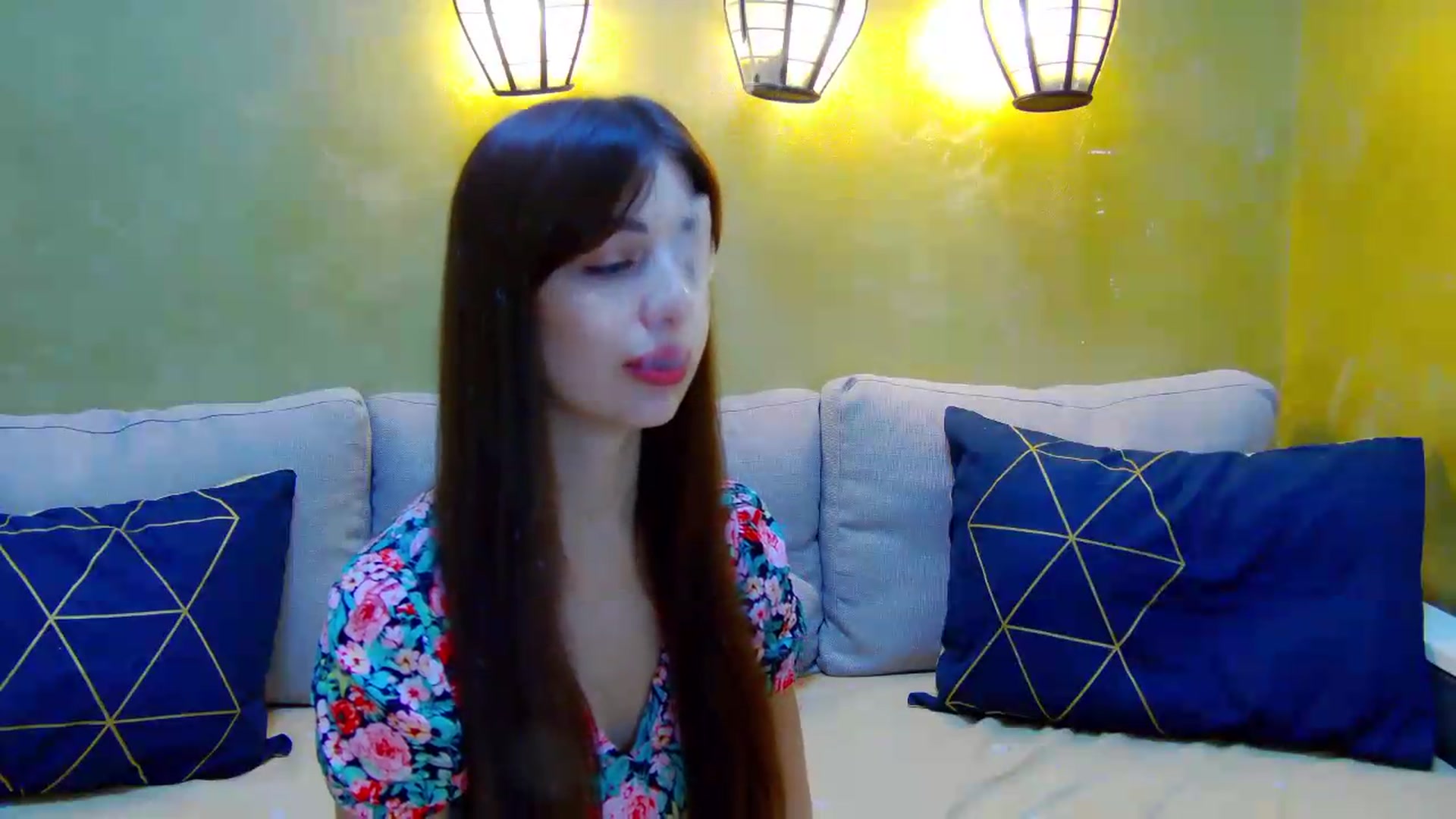 Gallery image thumbnail from AliceBlue's myfreecams stream on, 06/25/2026, 13:42 image 4 of 20