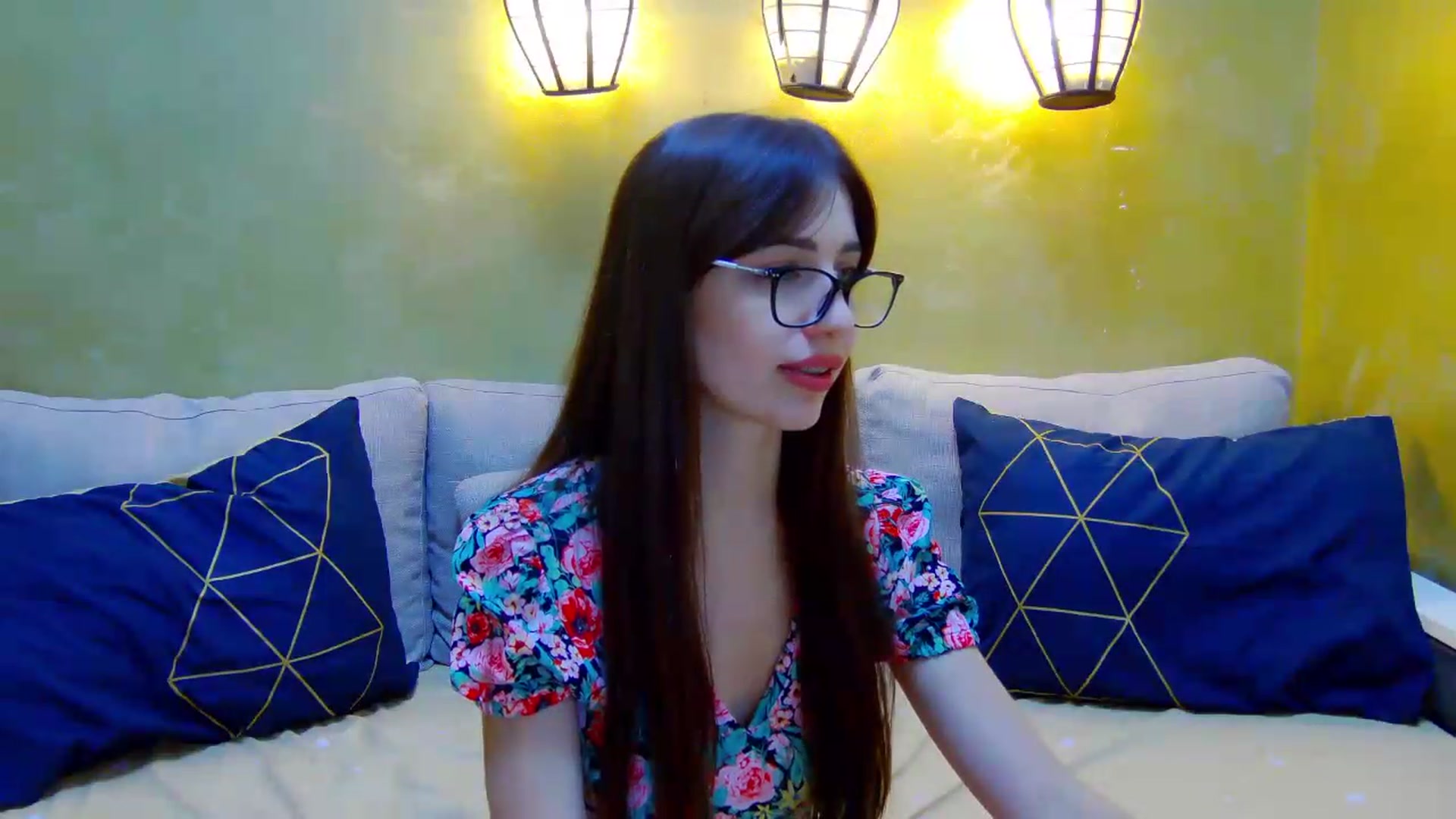 Gallery image thumbnail from AliceBlue's myfreecams stream on, 06/25/2026, 15:26 image 13 of 20
