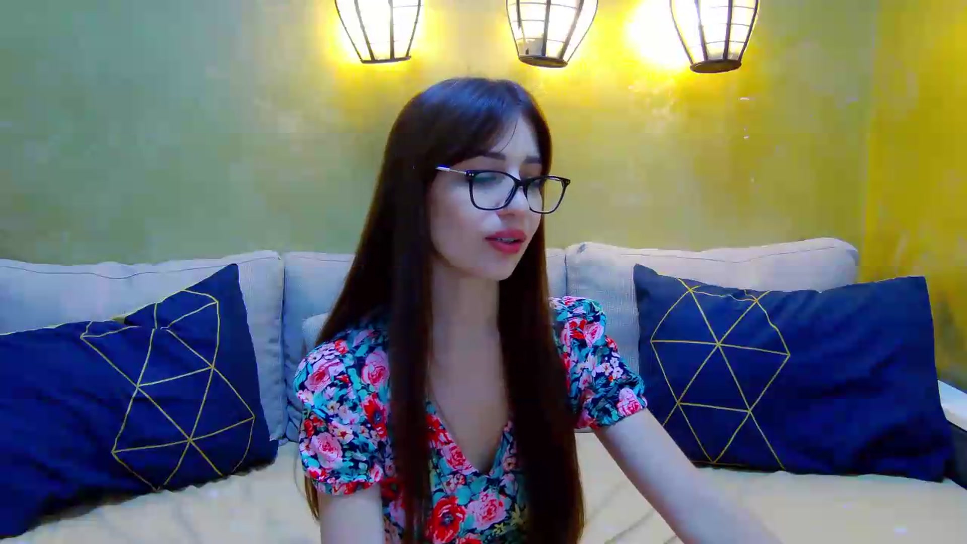 Gallery image thumbnail from AliceBlue's myfreecams stream on, 06/25/2026, 15:26 image 17 of 20
