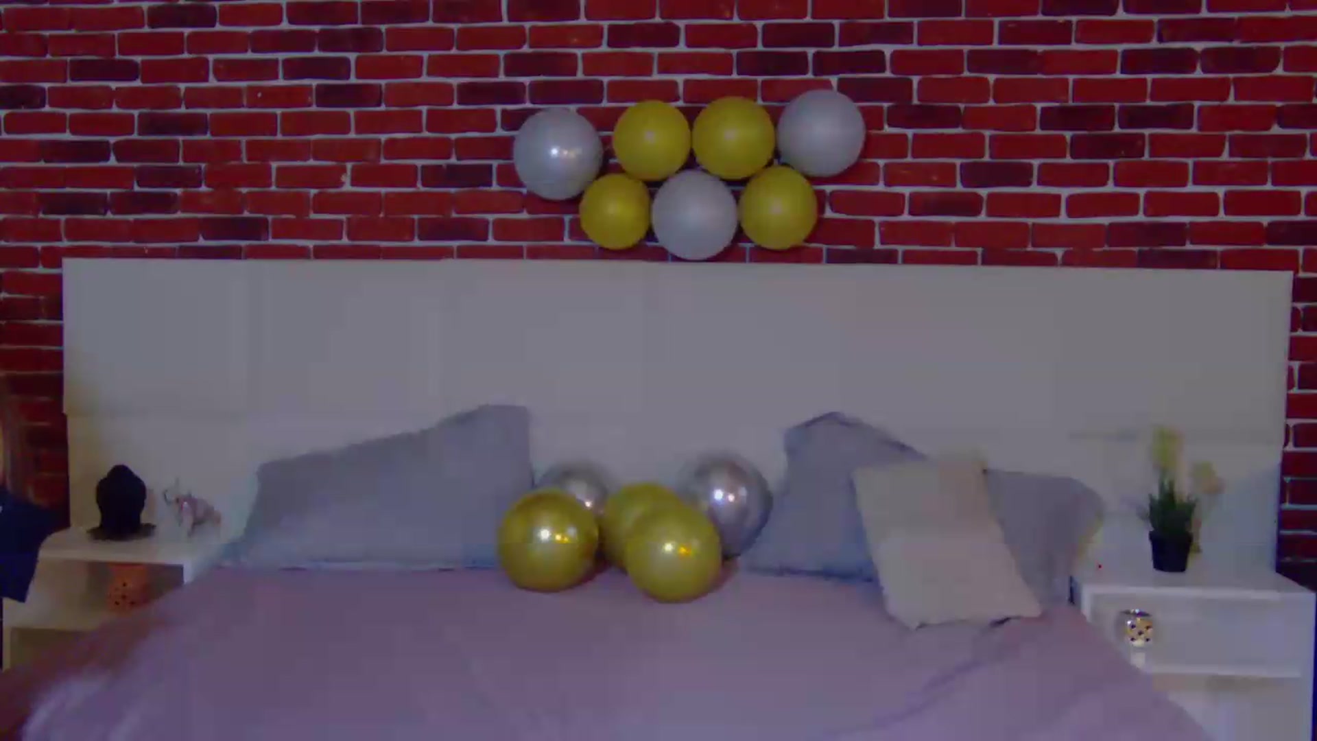 Gallery image thumbnail from AliceBlue's myfreecams stream on, 07/11/2026, 12:57 image 10 of 20