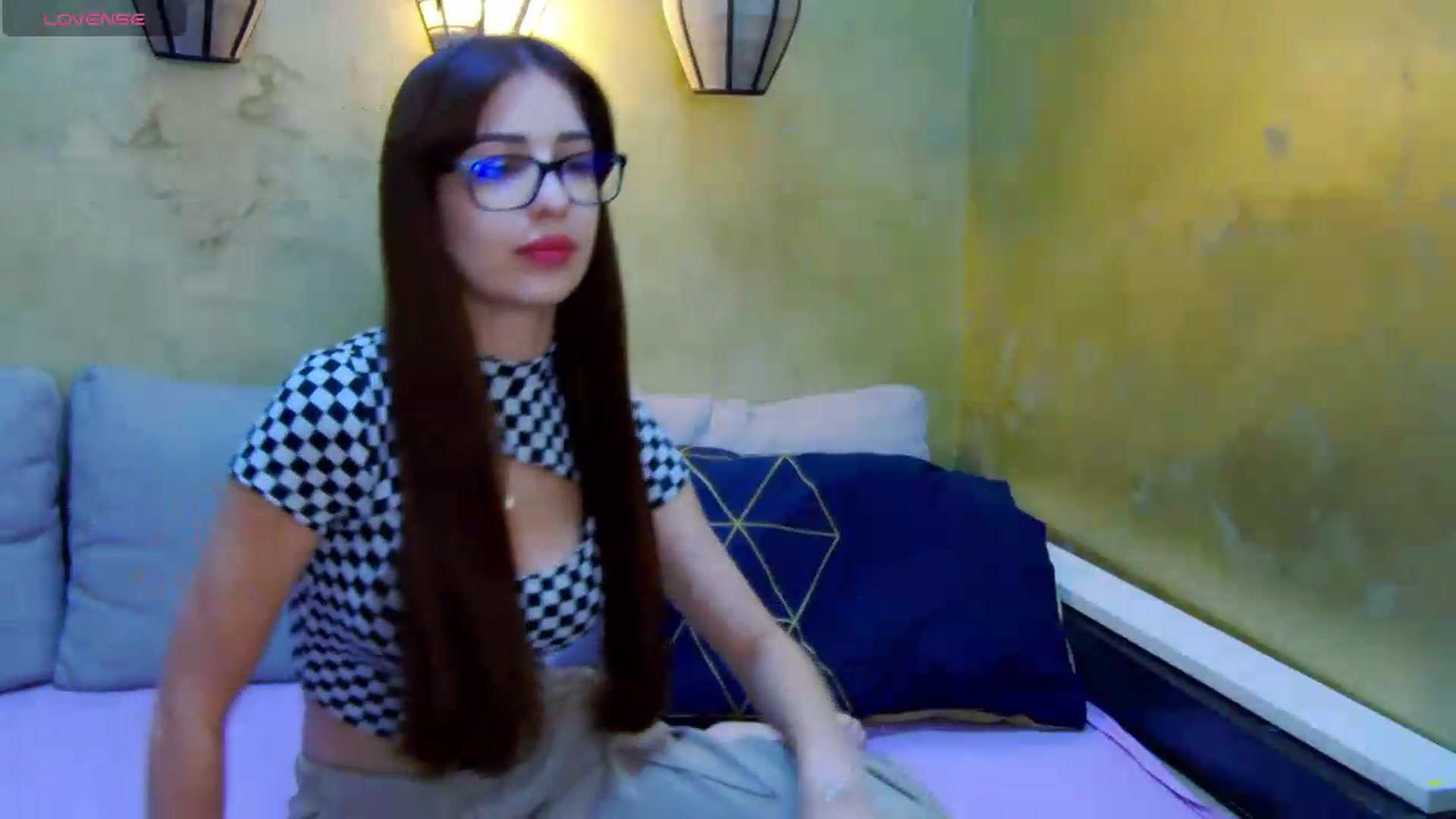 Gallery image thumbnail from AliceBlue's myfreecams stream on, 07/22/2026, 14:38 image 3 of 20
