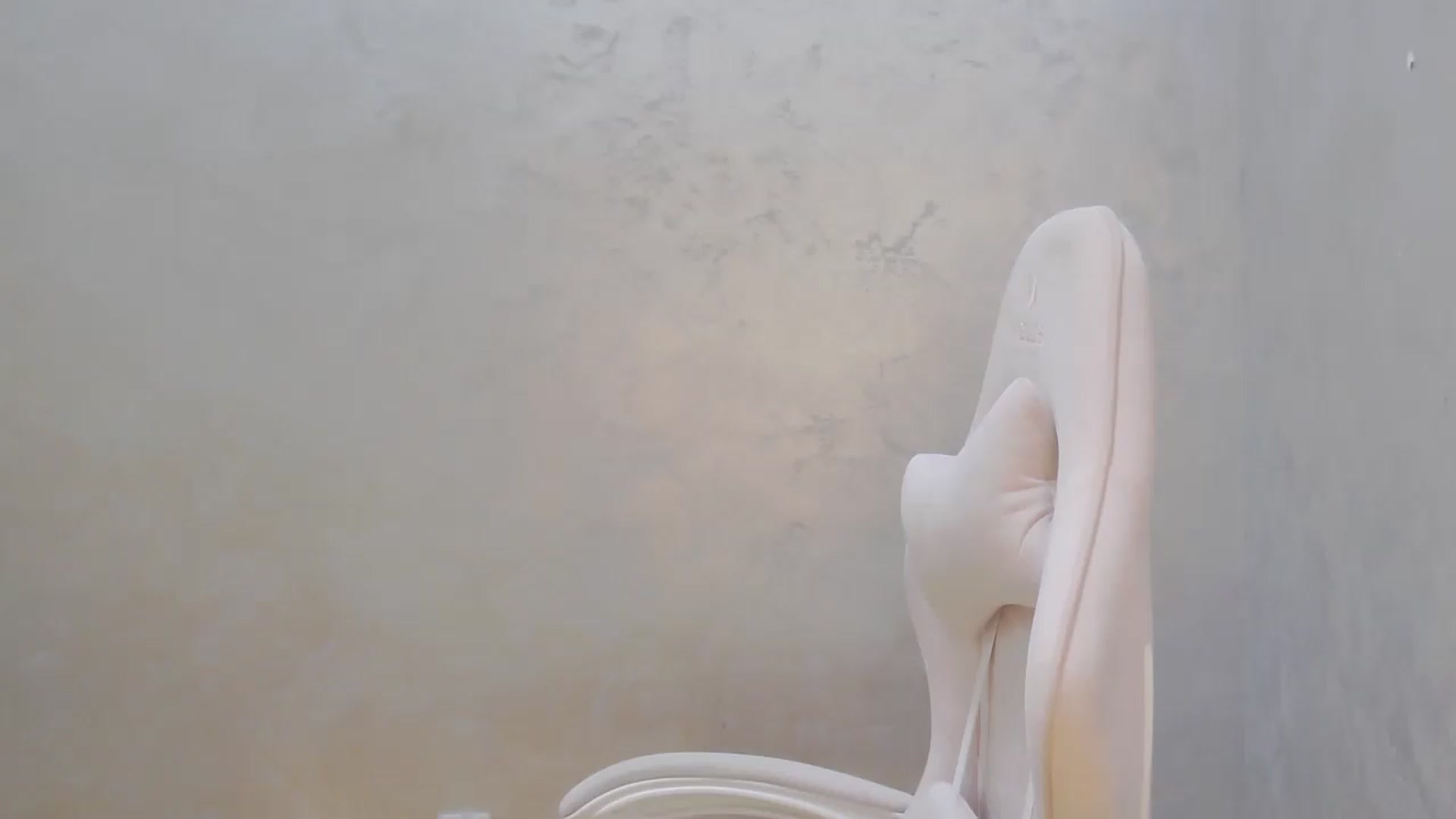 Gallery image thumbnail from AliceBlue's myfreecams stream on, 08/03/2026, 19:08 image 15 of 20