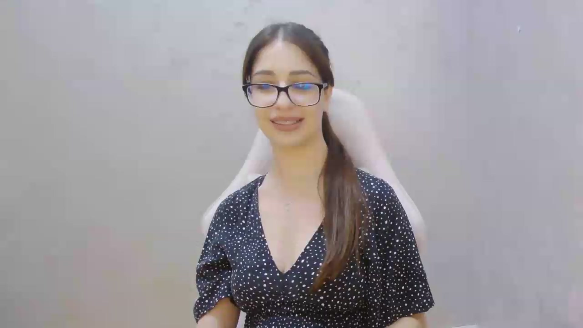 Gallery image thumbnail from AliceBlue's myfreecams stream on, 08/05/2026, 15:41 image 18 of 20